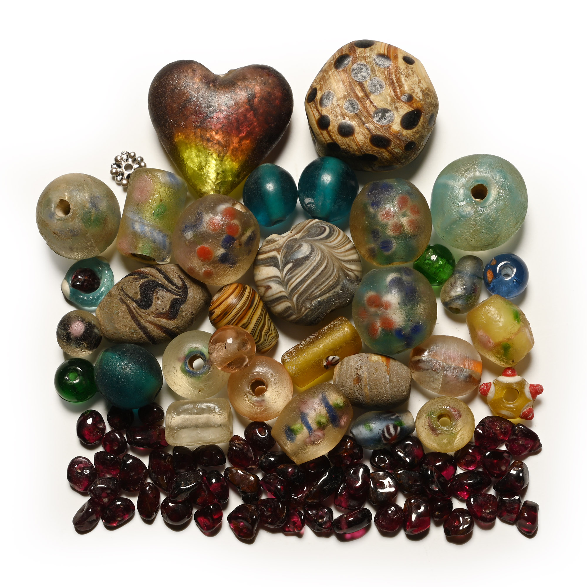 Venetian Glass and Polished Garnet Bead Group