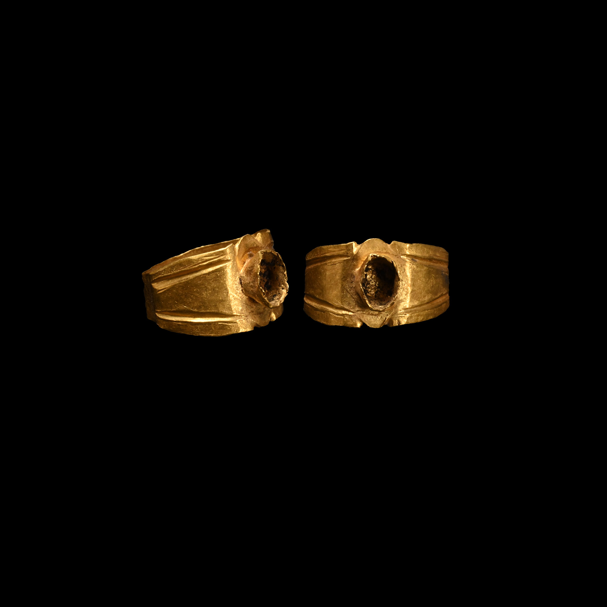Roman Gold Child's Ring