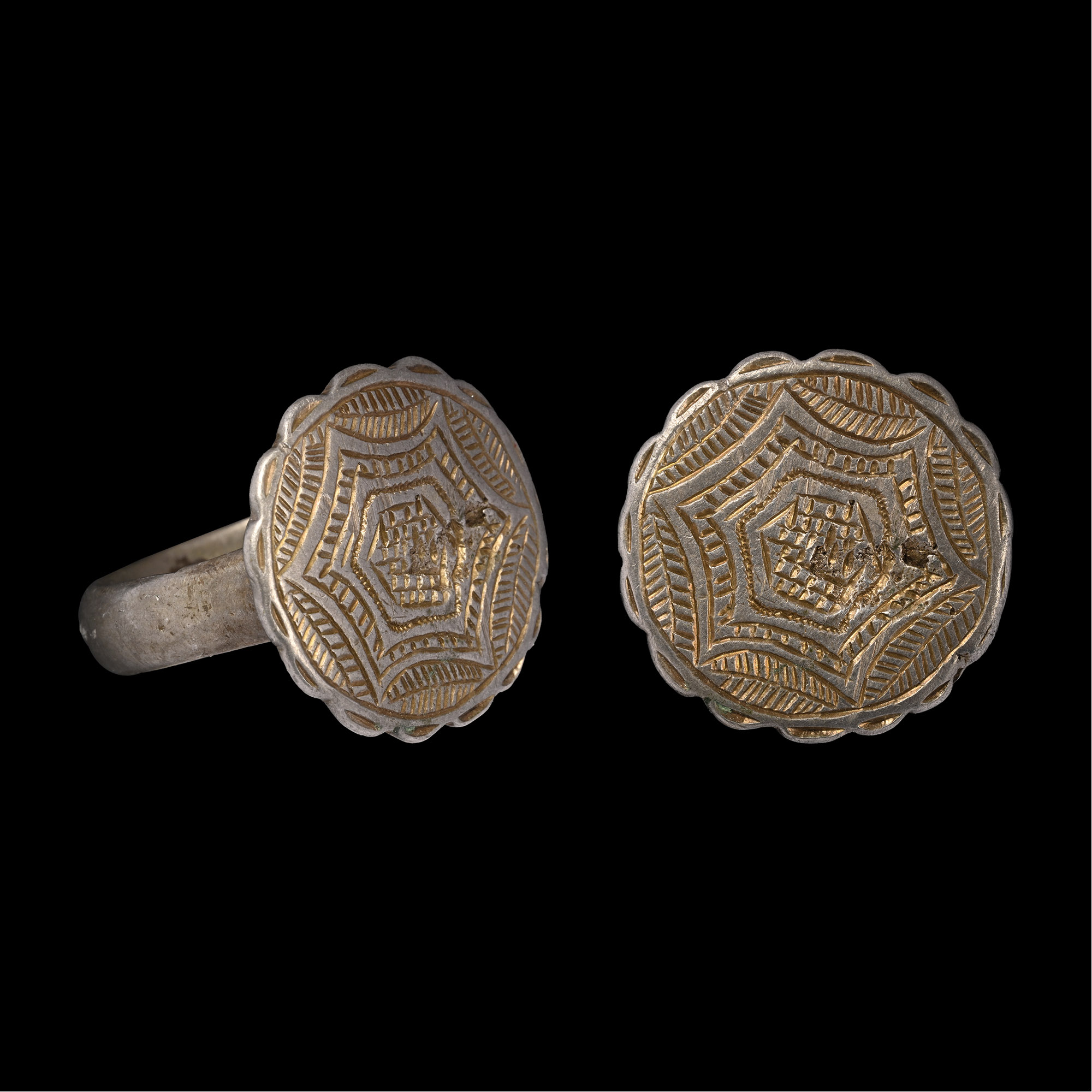 Medieval Silver Decorated Ring