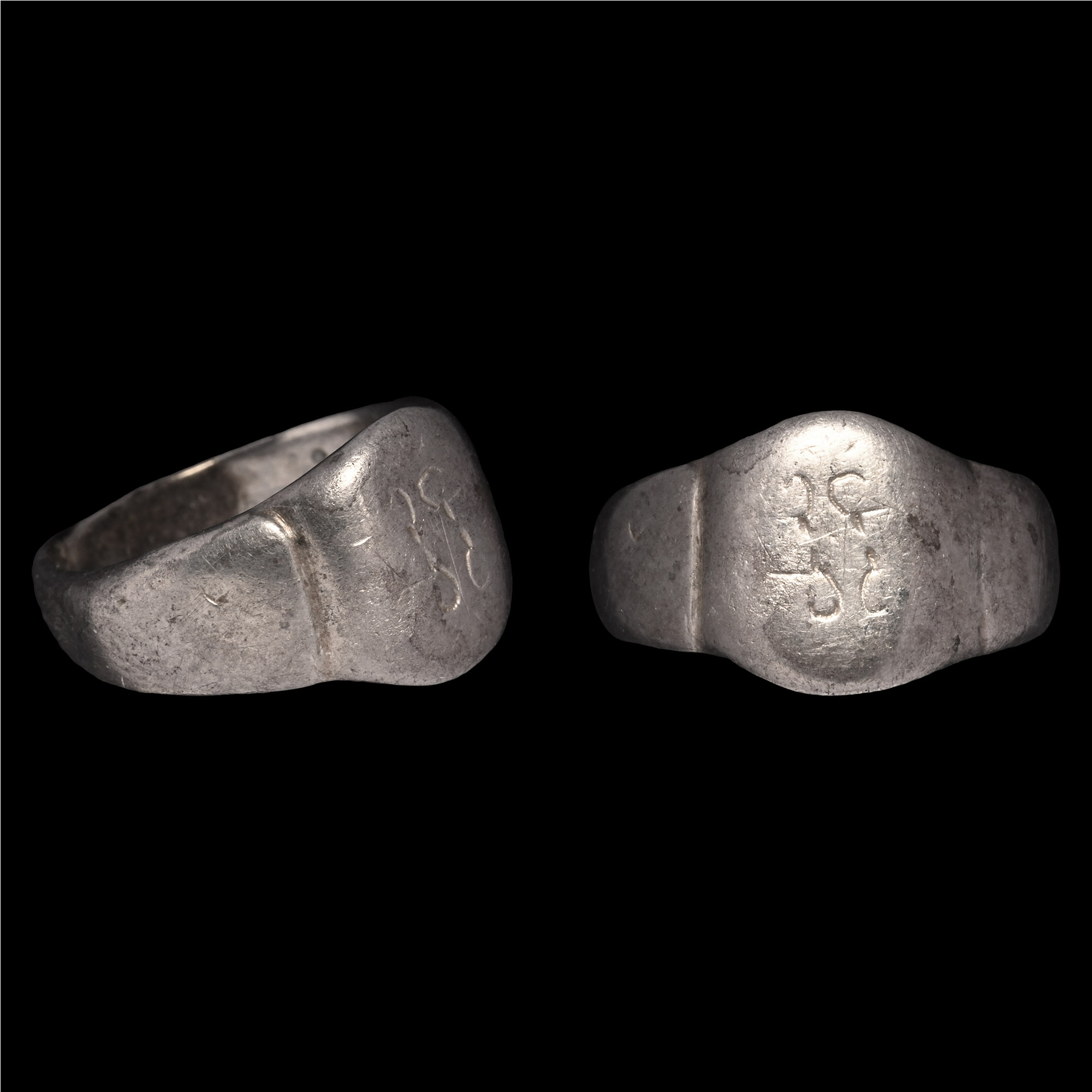 Medieval Silver Decorated Ring