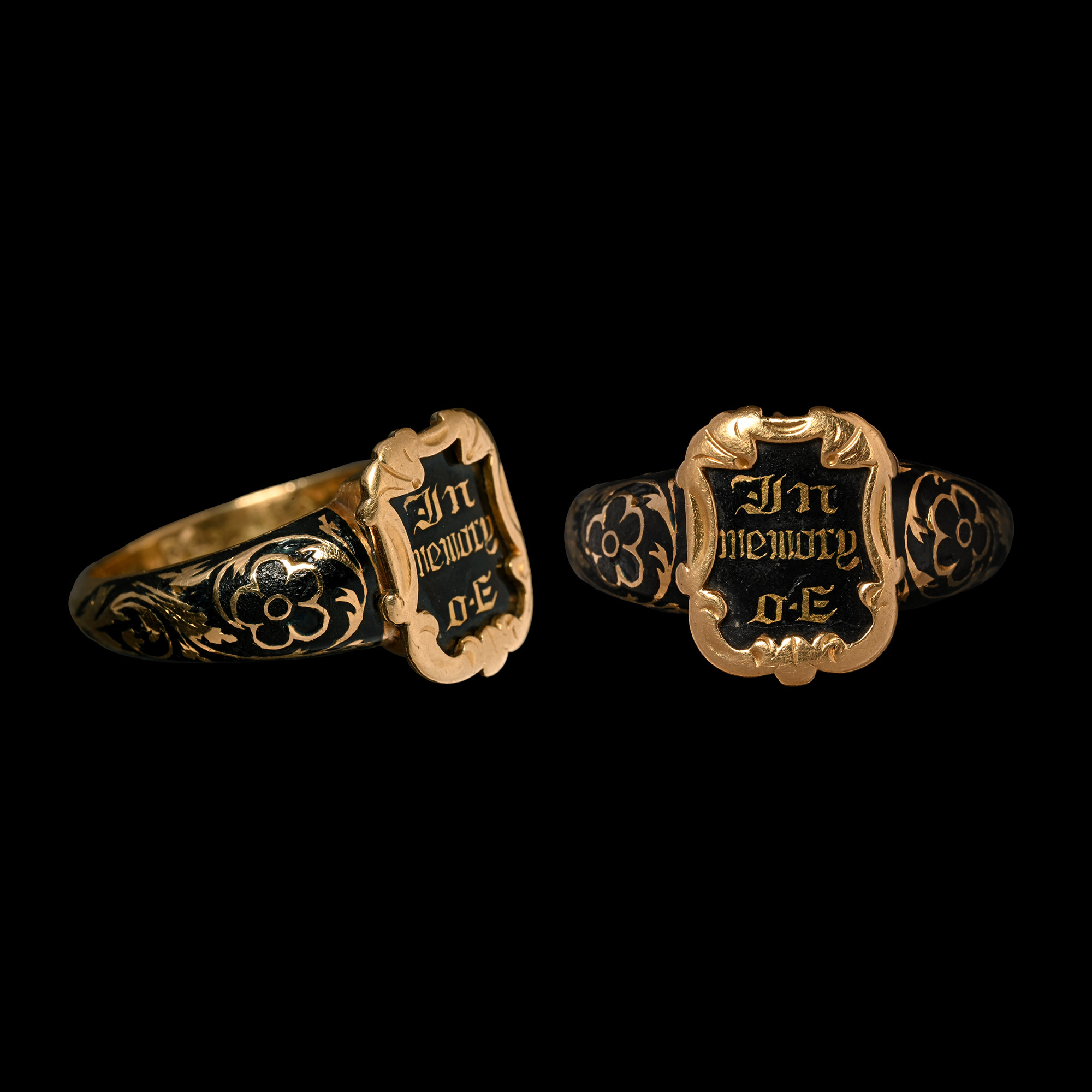 Engraved Gold and Black Enamel Memento Mori Ring