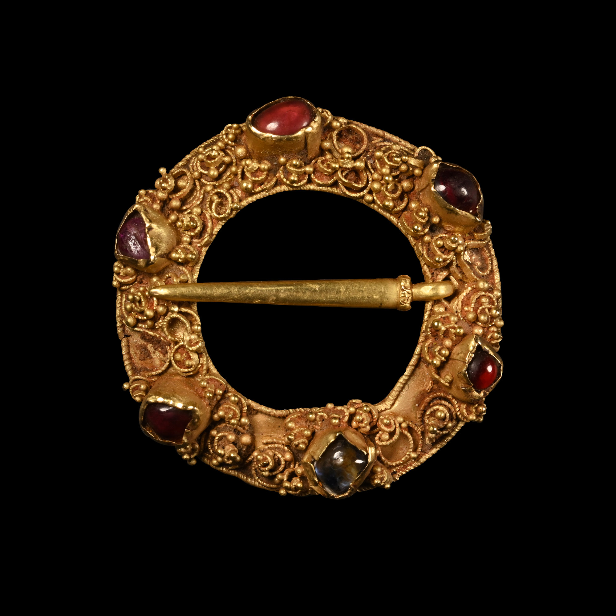 'The Eastchurch' Medieval Gold Gem-Set Annular Brooch
