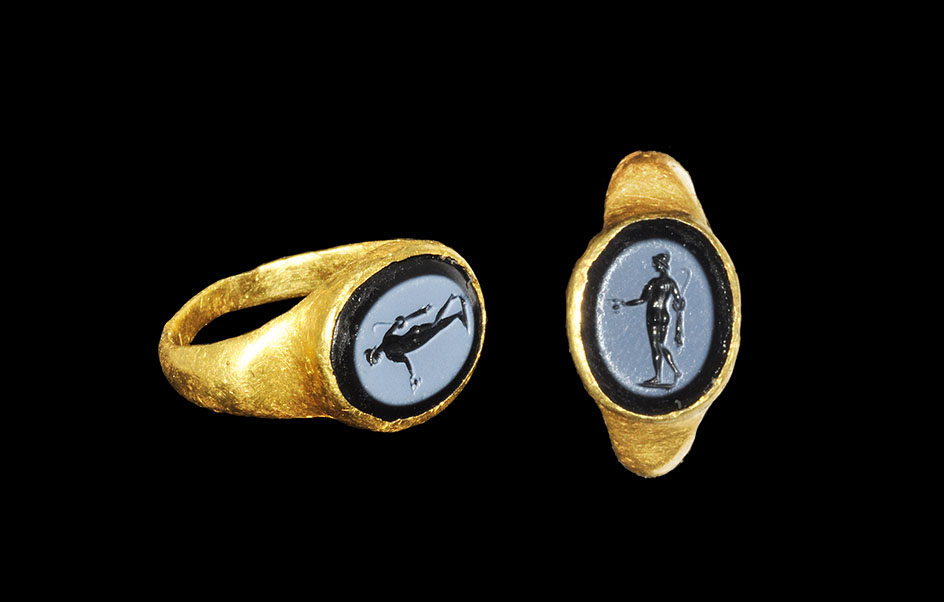 Roman Gold Intaglio Ring with Standing Figure