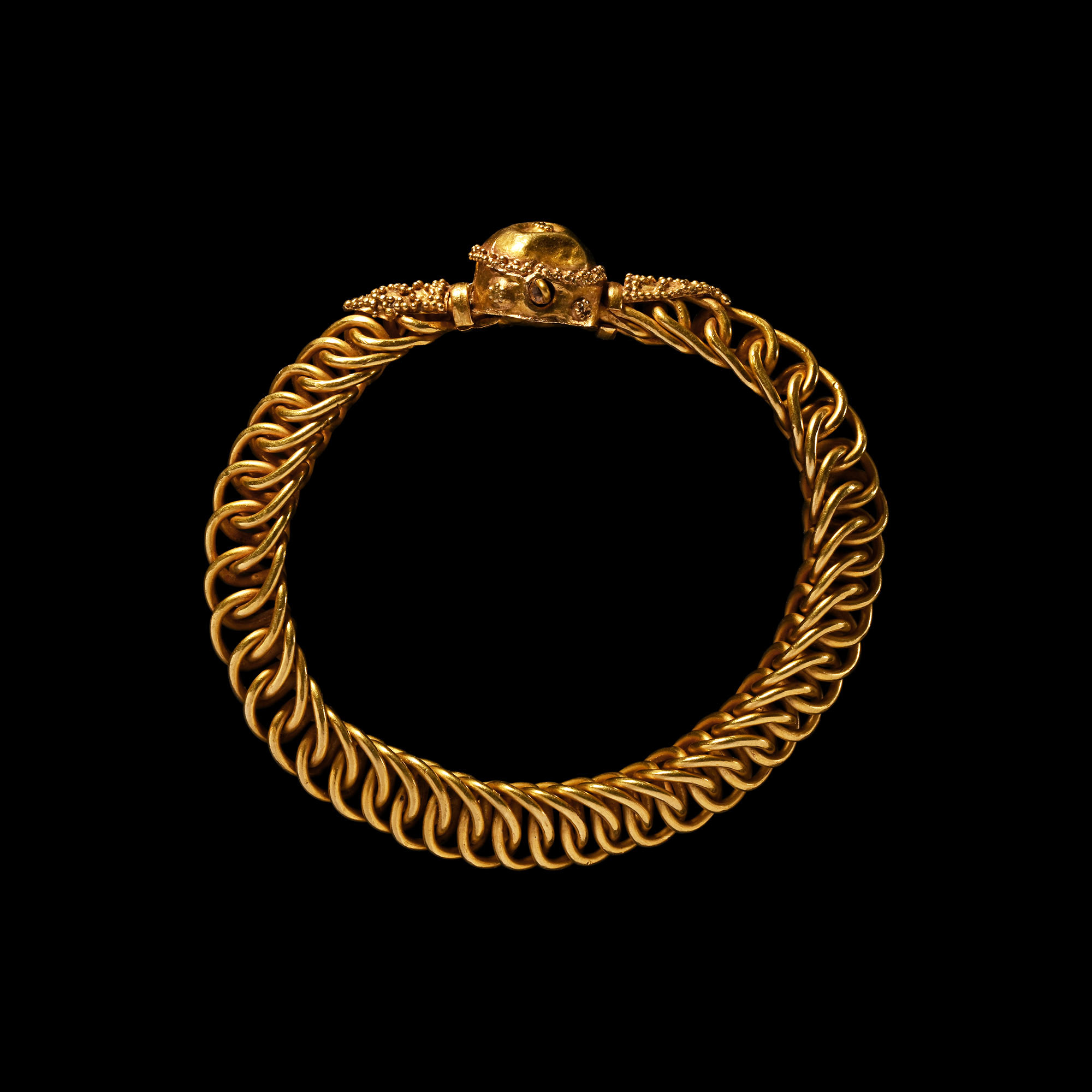 Seljuk Gold Bracelet with Fluted Body