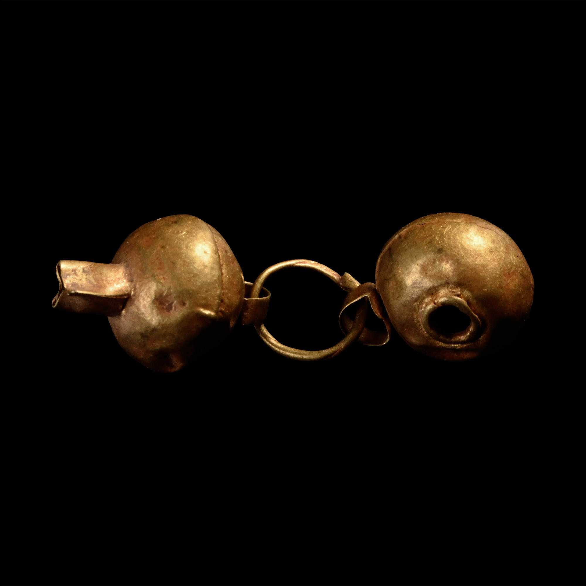 Greek Gold Pomegranate-Shaped Pendant