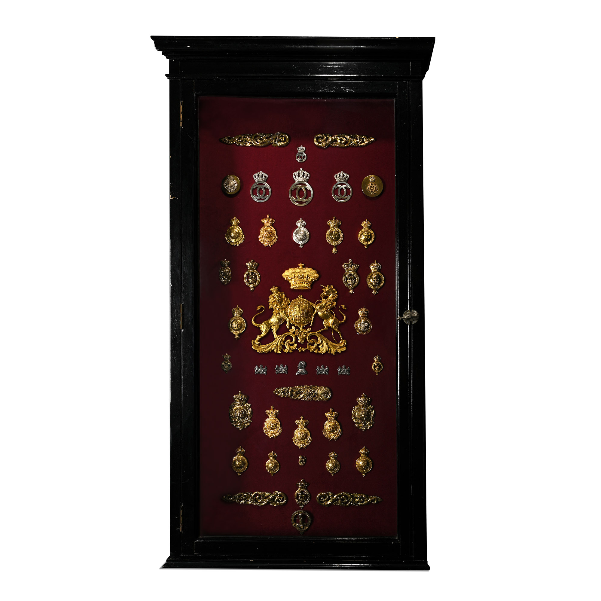 Wall Cabinet Containing a Carriage Plate of the Arms and Crest of Frederick Louis, Prince of Wales (1707-1751)