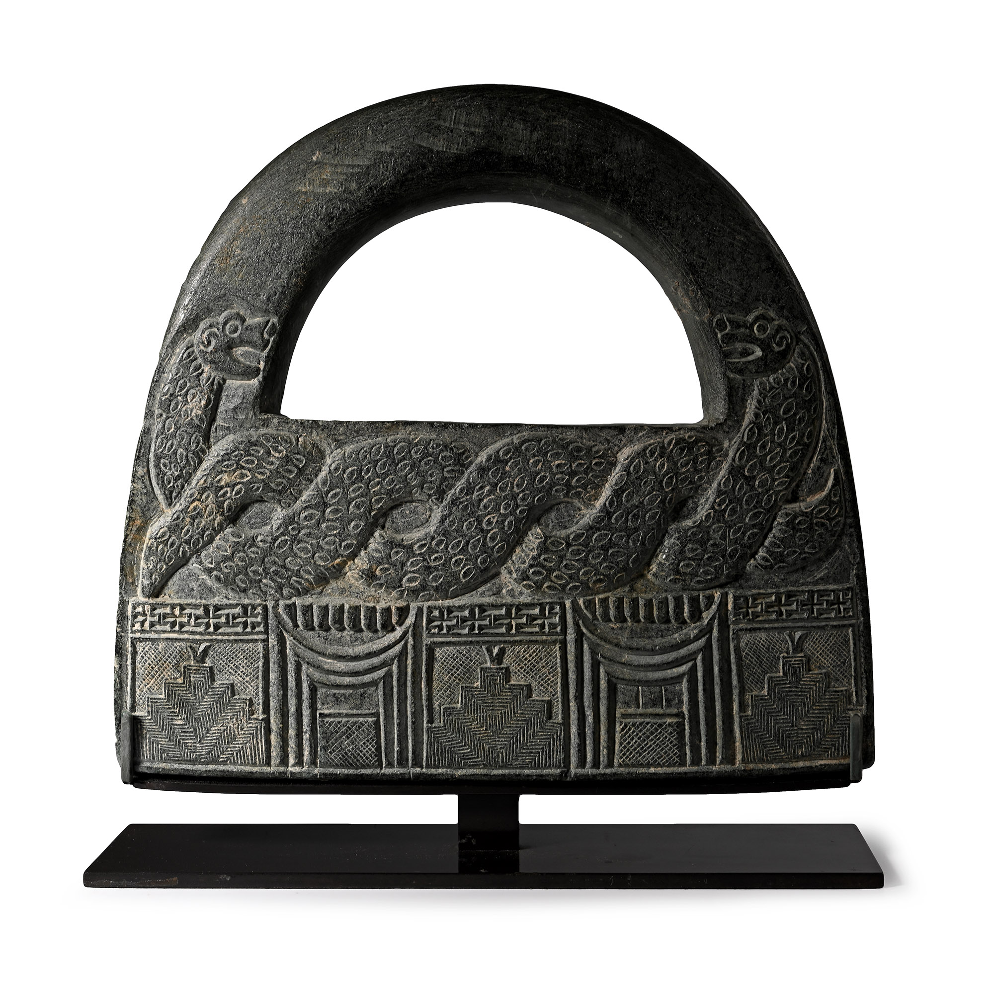 Large Bactrian Black Chlorite 'Hand Bag' Ceremonial Weight