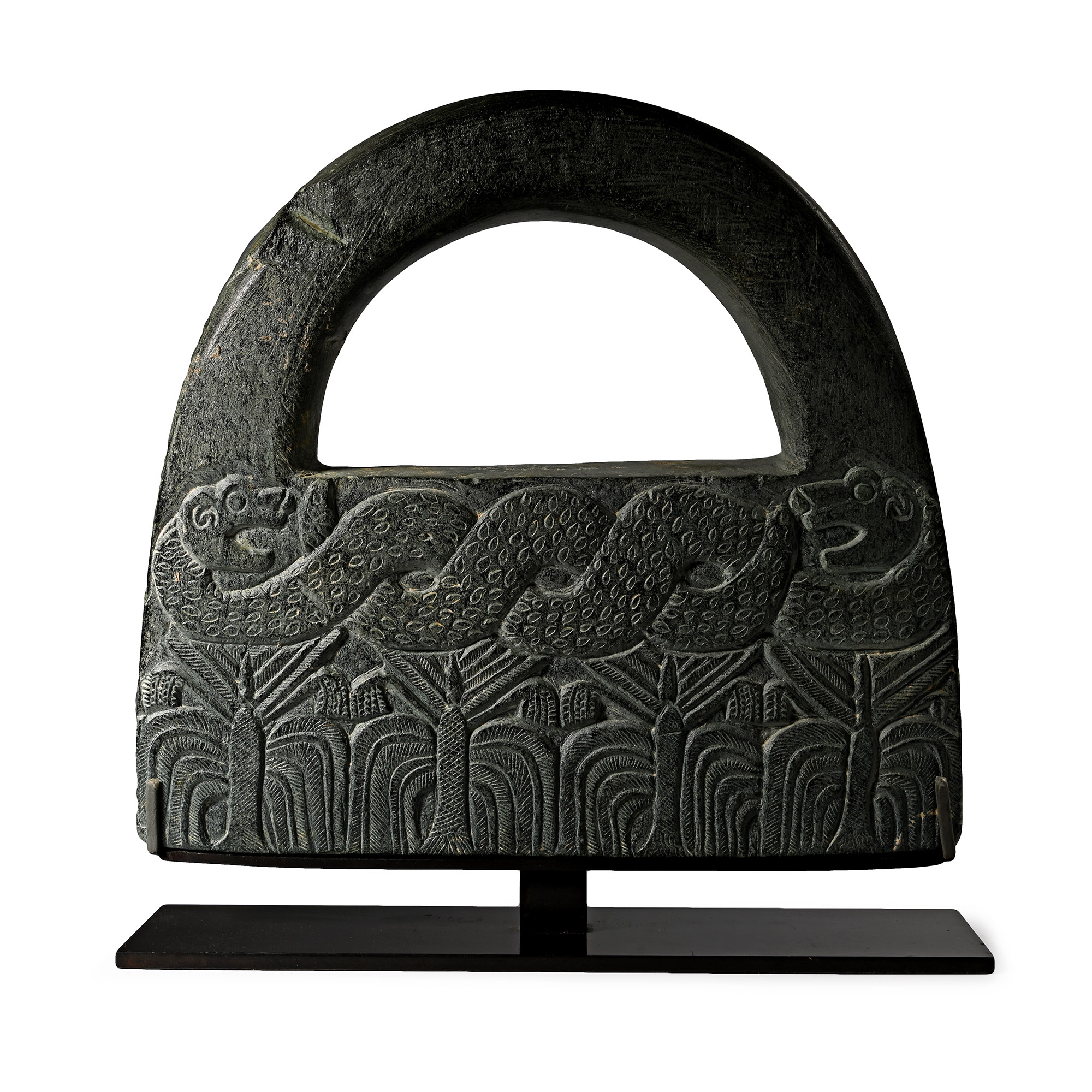 Large Bactrian Black Chlorite 'Hand Bag' Ceremonial Weight