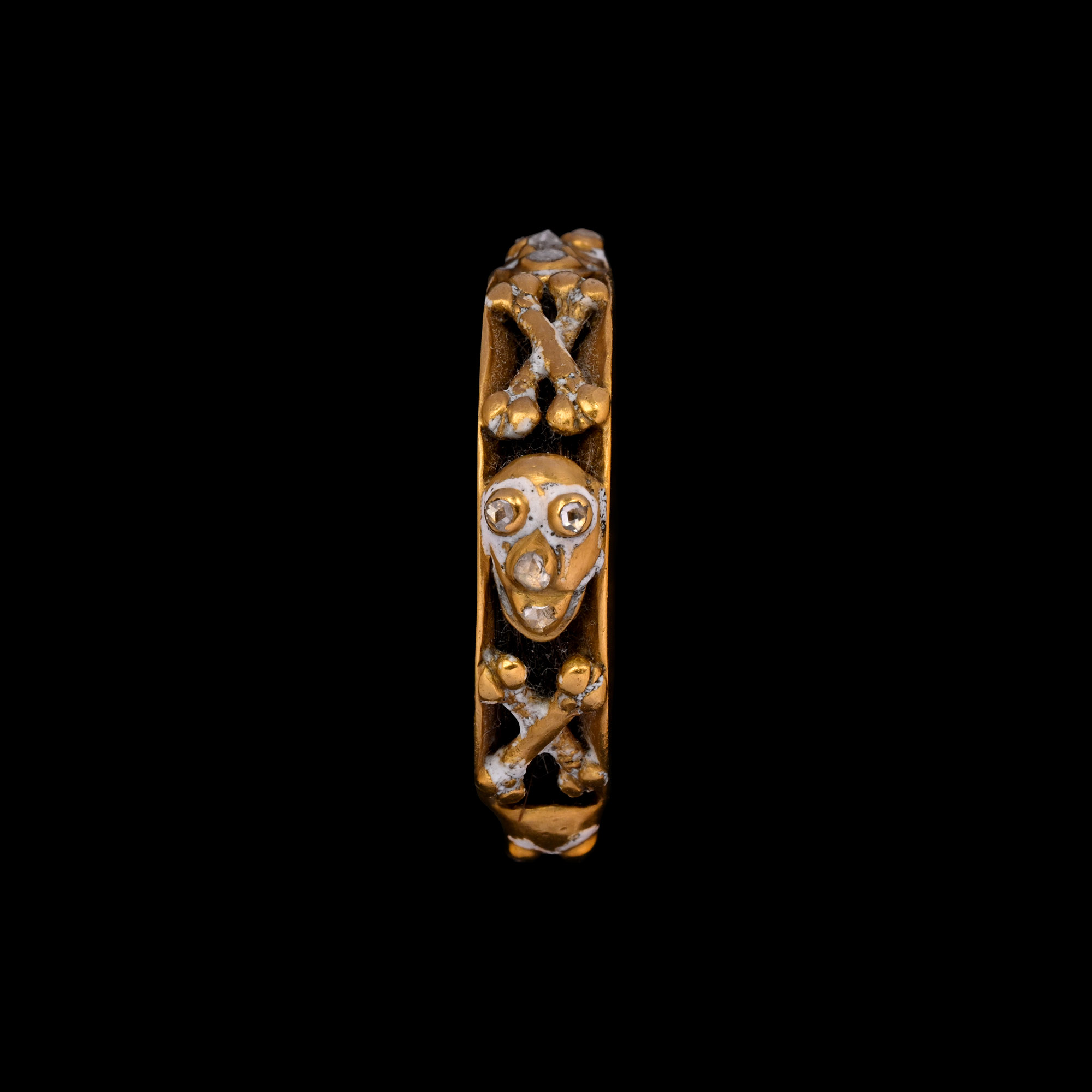 Stuart Period Gold Memento Mori Ring with Jewelled Skulls and Crossed Bones