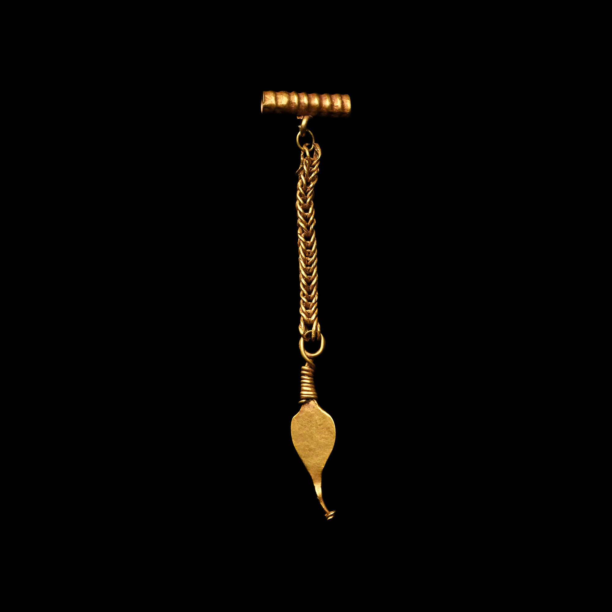 Roman Gold Pendant with Chain