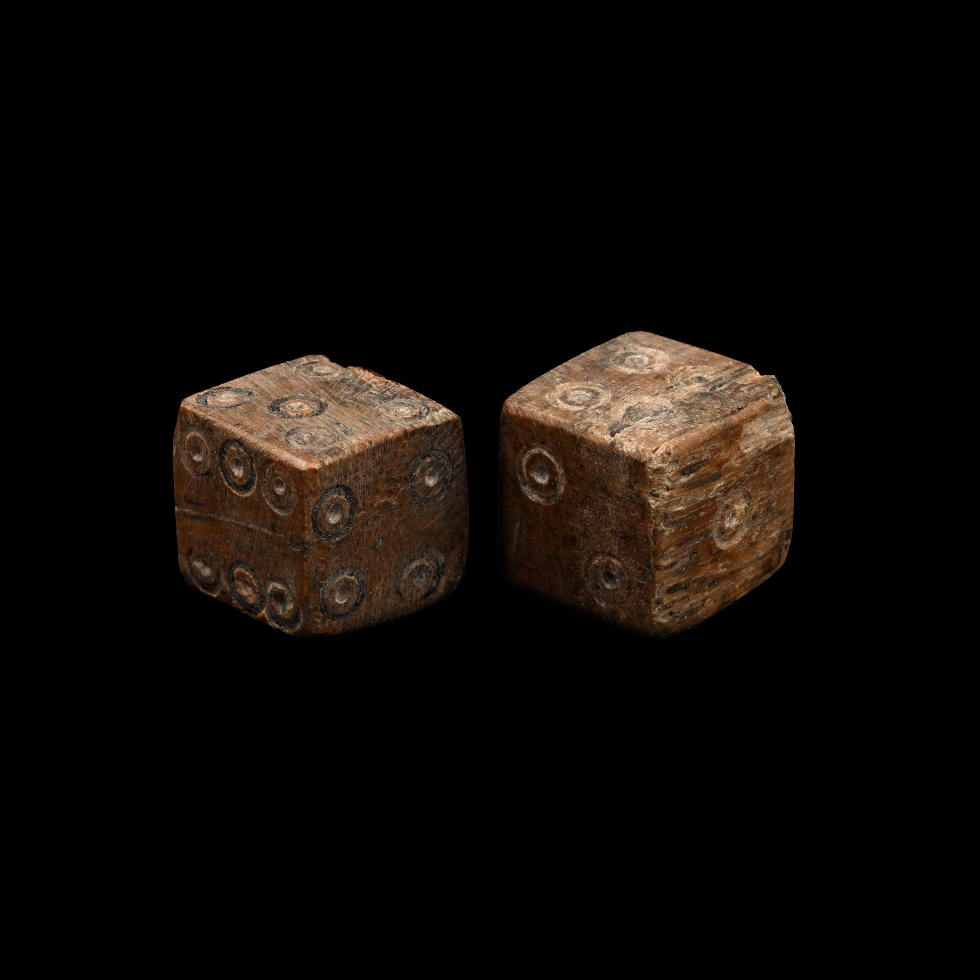 Roman Bone Gaming Dice Pair