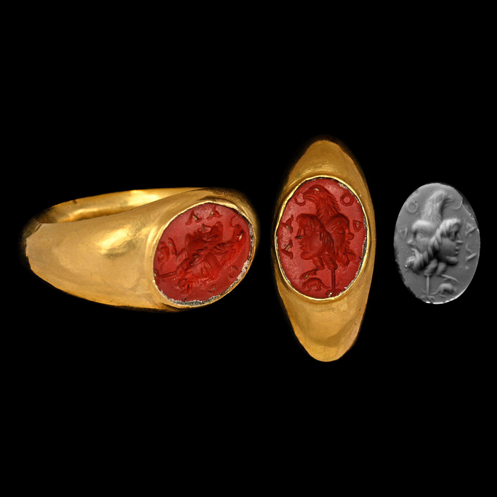 Roman Gold Ring with Gryllus Gemstone