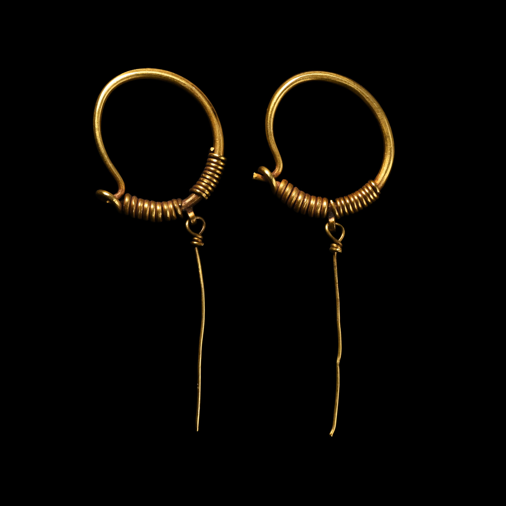 Roman Gold Earring Pair
