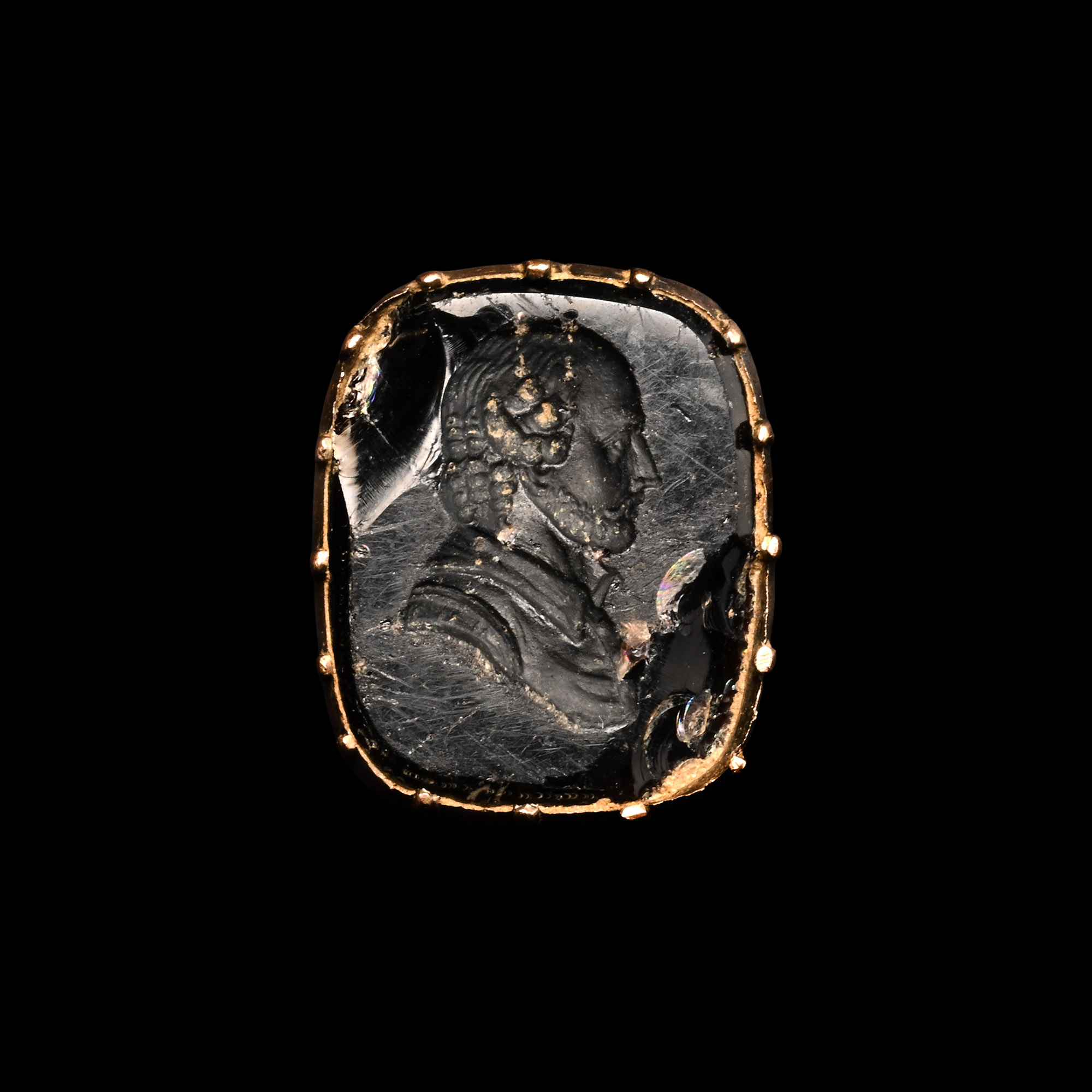 George III Gold Fob Seal Base with Portrait Intaglio