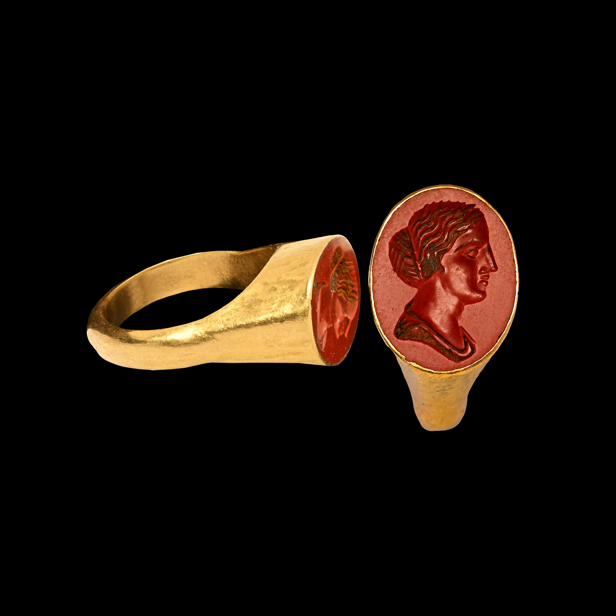 Roman Style Gold Ring with Portrait Gemstone