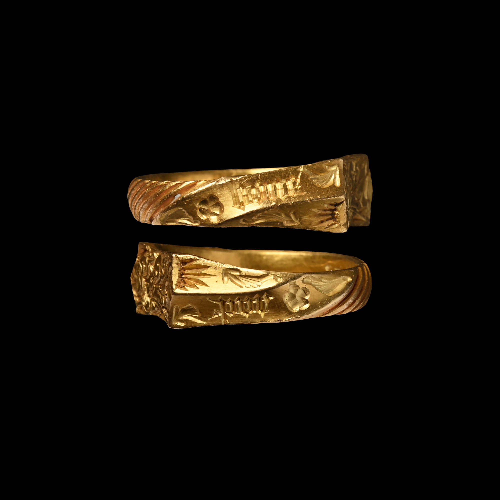 'The Otterington Hall' Medieval Inscribed Iconographic Gold Ring with Saint Christopher