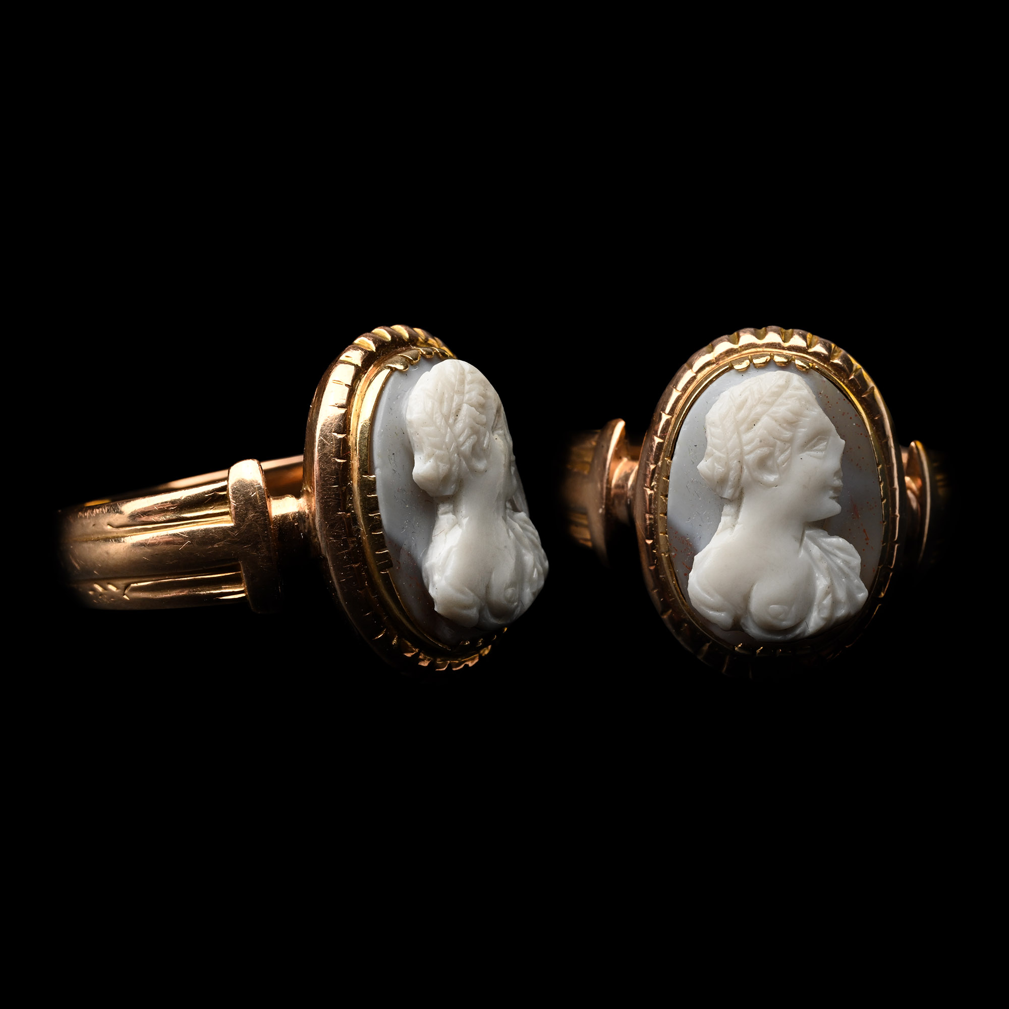 Gold Ring with Renaissance Sardonyx Cameo of a Muse