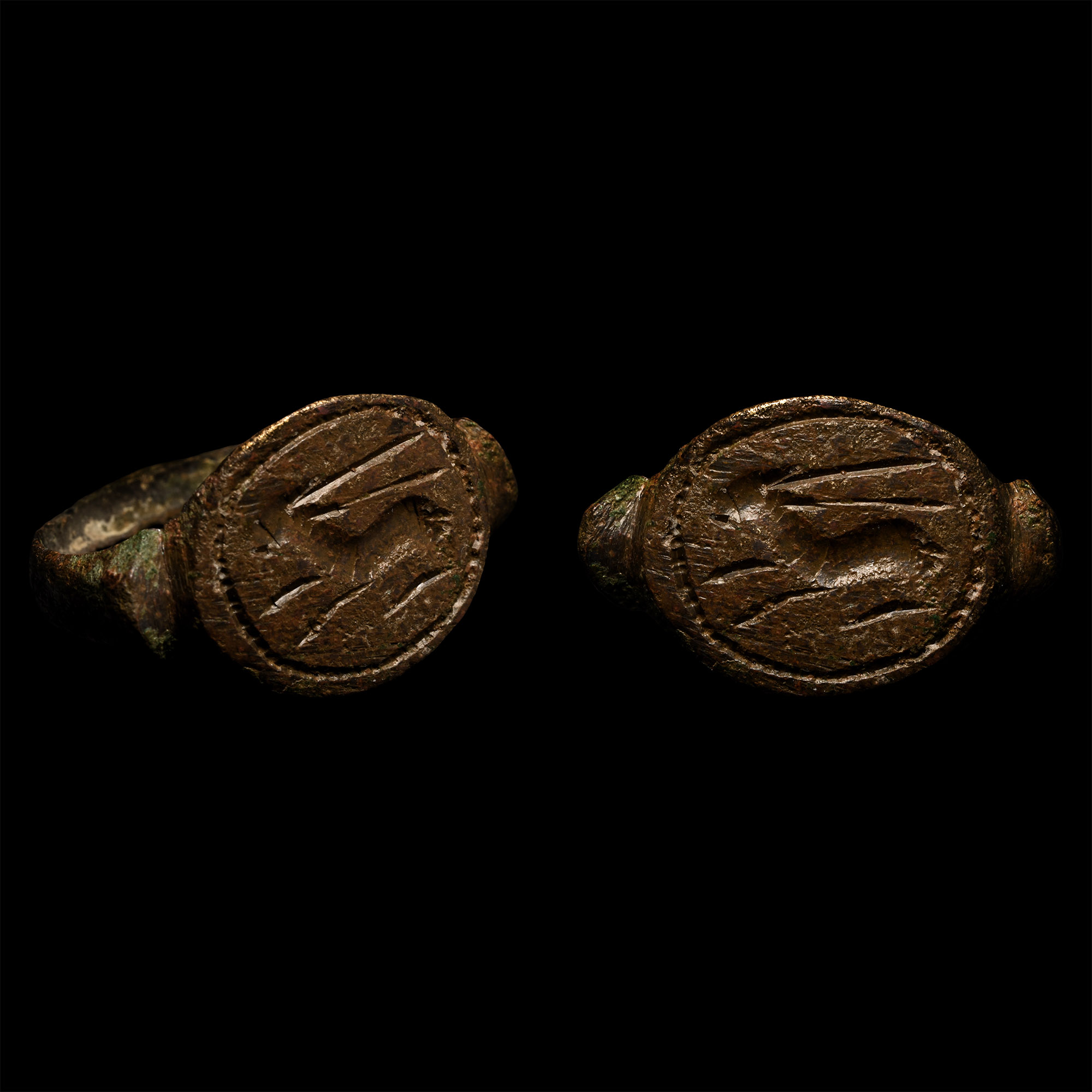 Parthian Bronze Engraved Ring