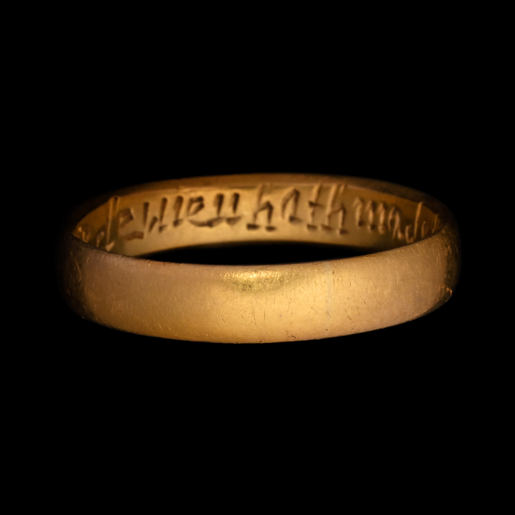 Large Post Medieval 'Providence Divine Hath Made Thee Mine' Gold Posy Ring