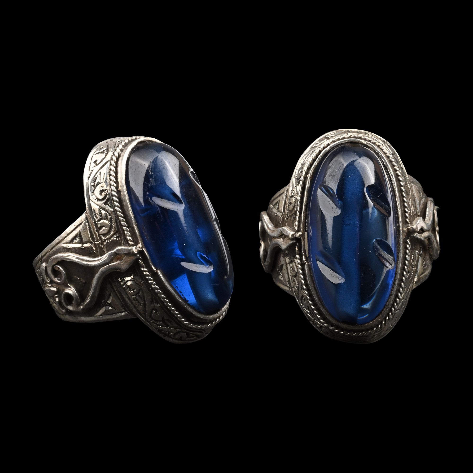 Silver-Coloured Metal Ring with Bead Gem