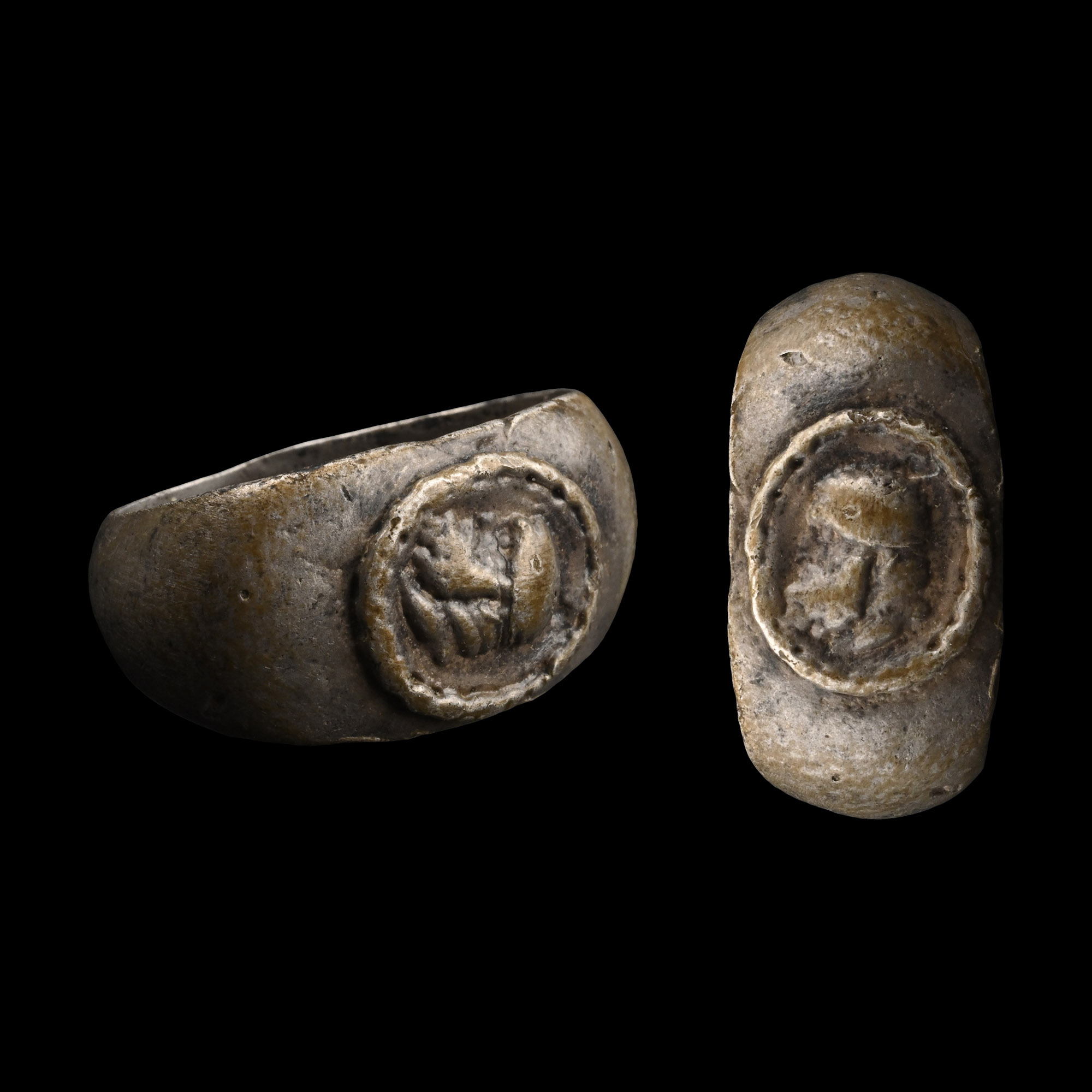 Roman Silver Ring with Hercules