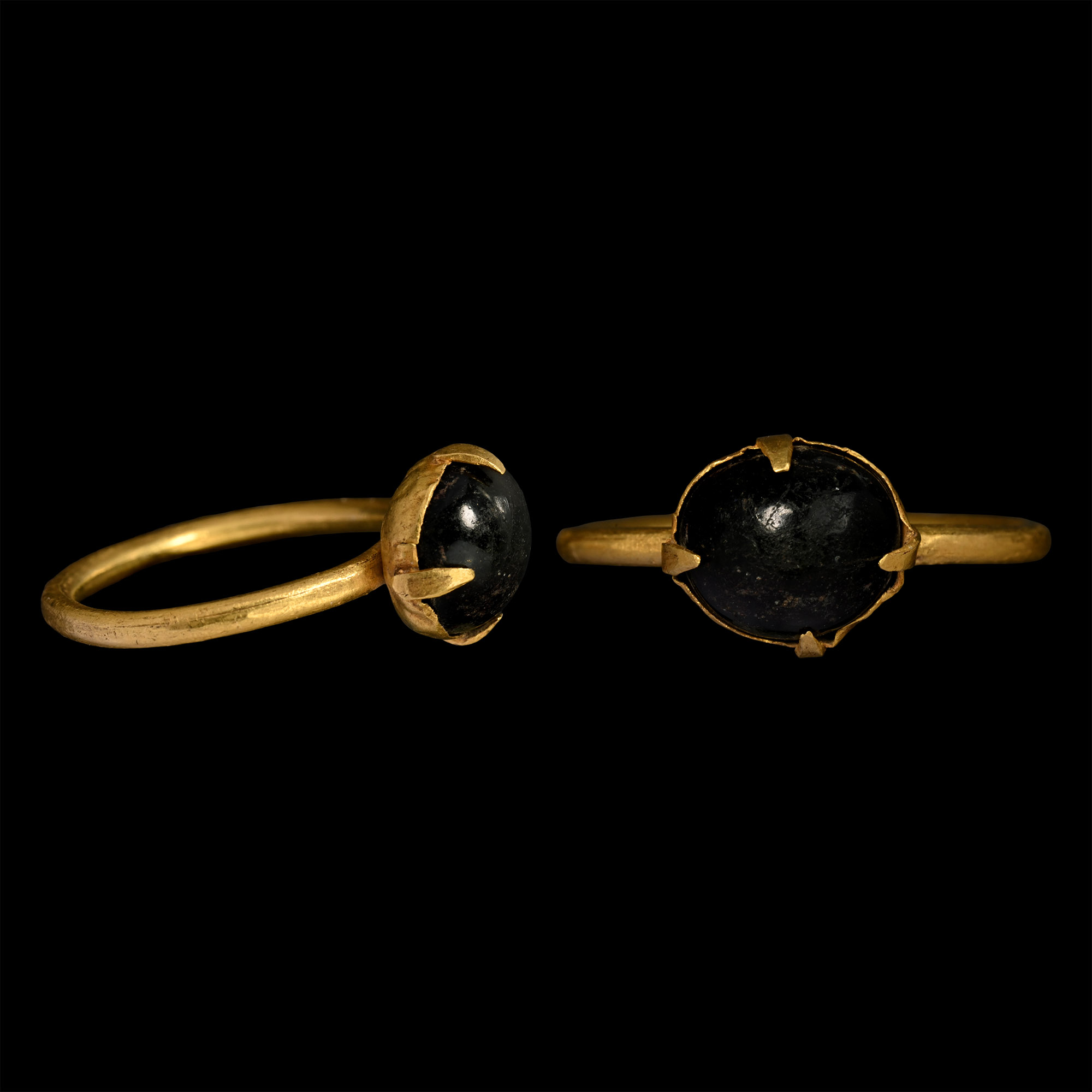 Medieval Gold Ring with Cabochon