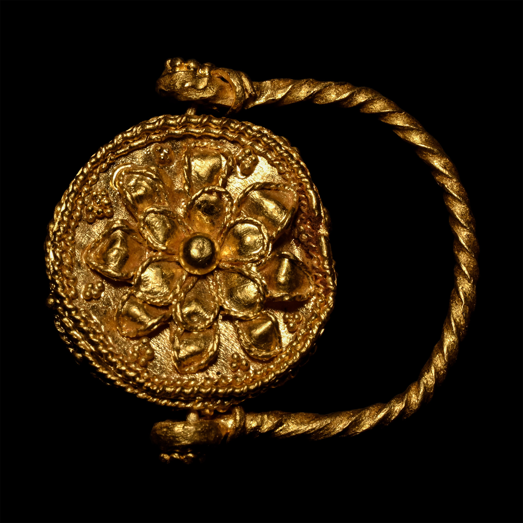 Greek Gold Ring with Rosettes
