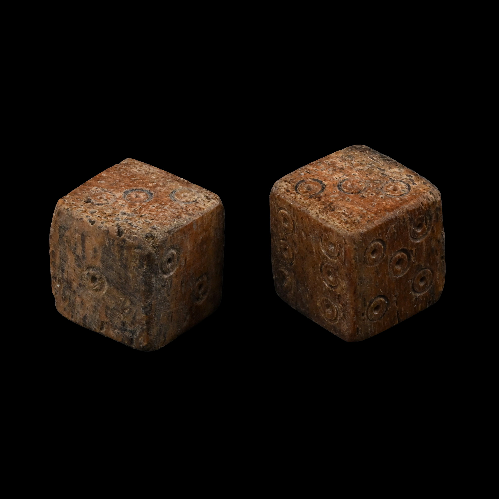 Roman Bone Gaming Dice Pair