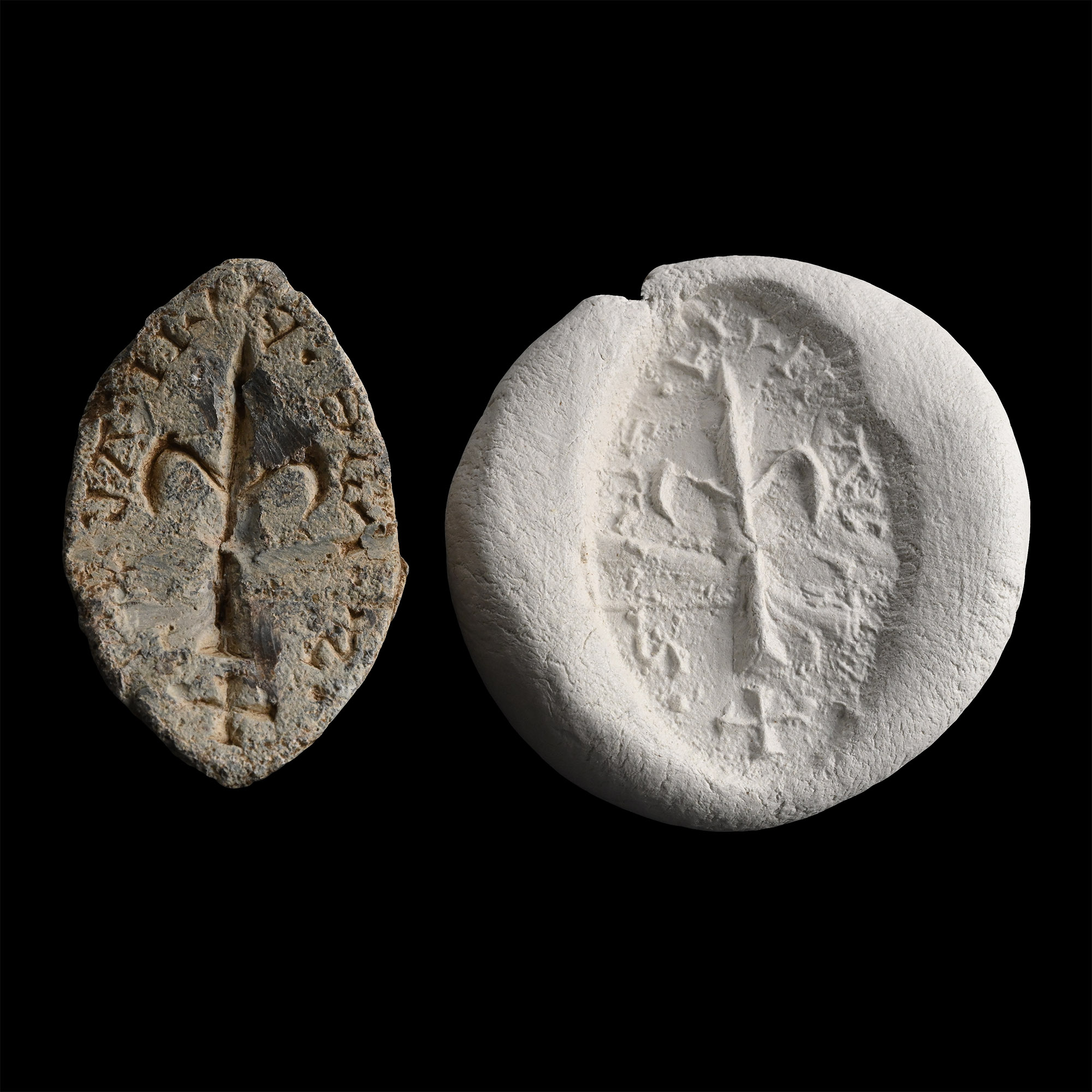 Medieval Lead Vesica-Shaped Seal Matrix with Fleur-de-Lys