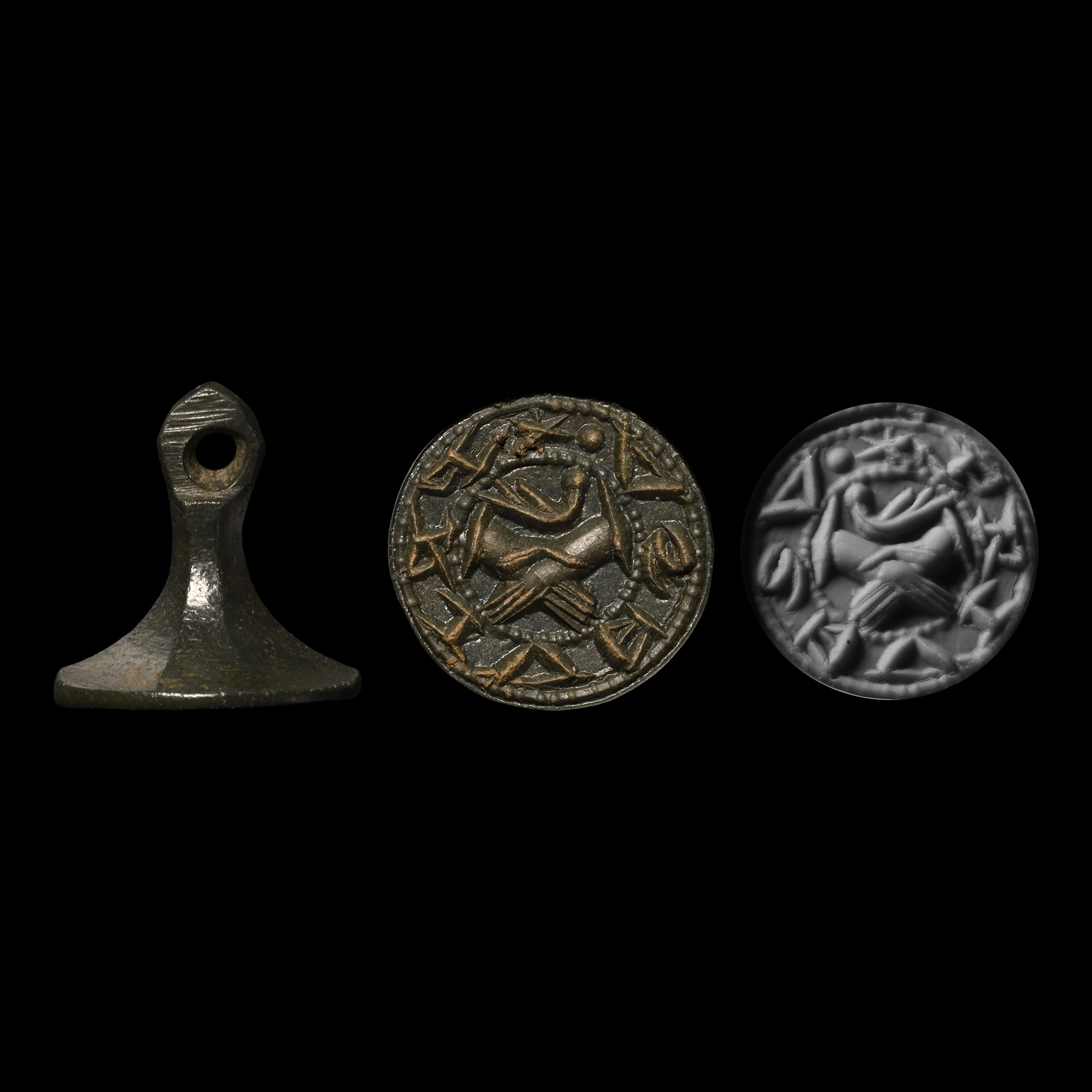 Medieval Bronze Chess Piece Type Seal Matrix with Clasped Hands