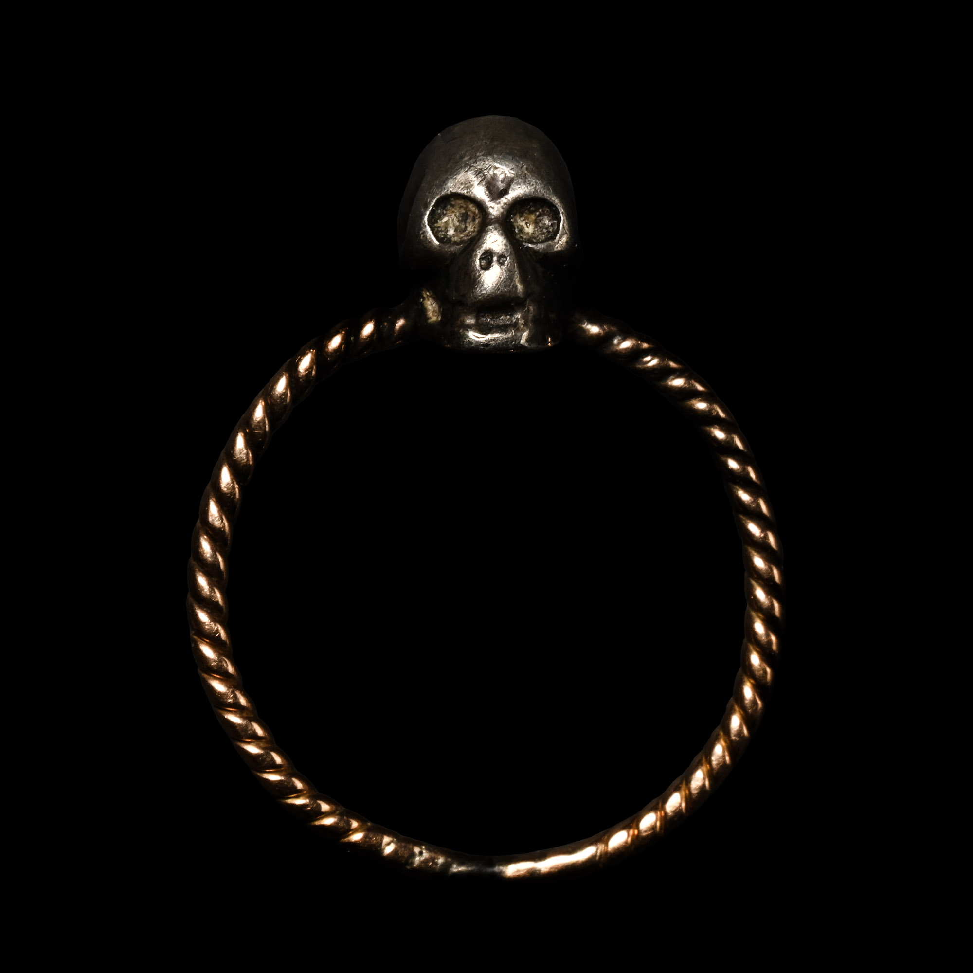 Georgian Gold Ring with Silver Skull