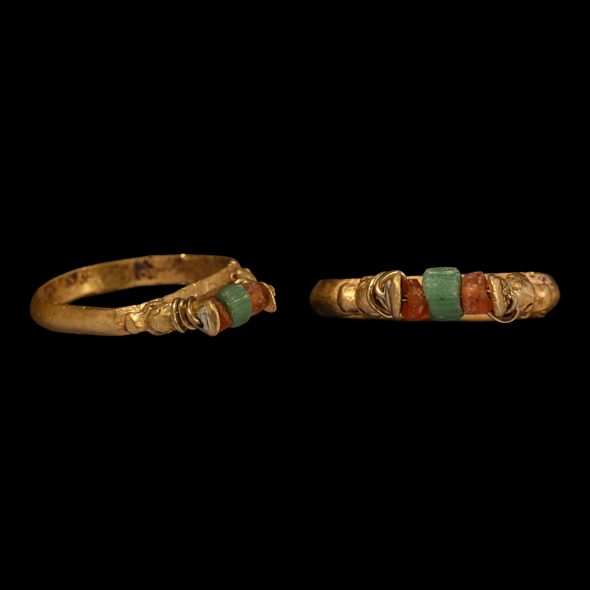 Roman Gold Ring with Dolphins Supporting Beads