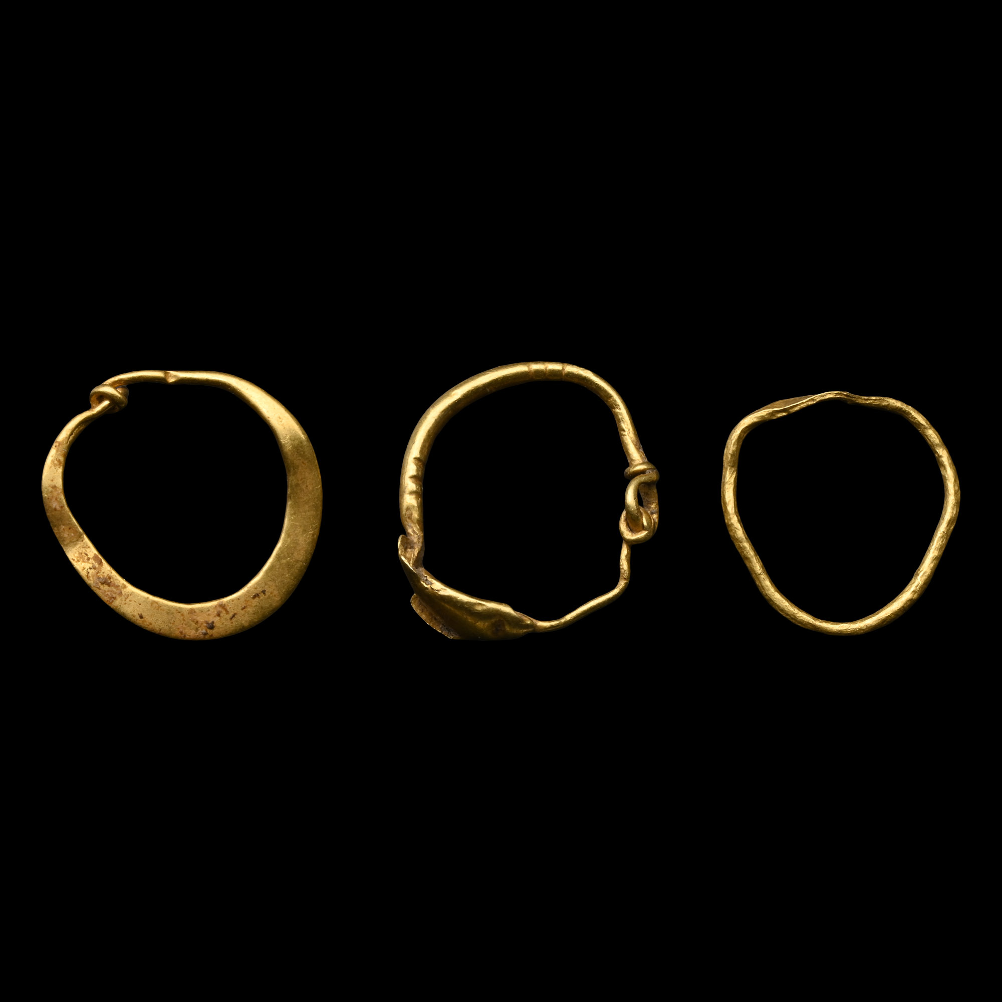 Roman Gold Earring Collection
