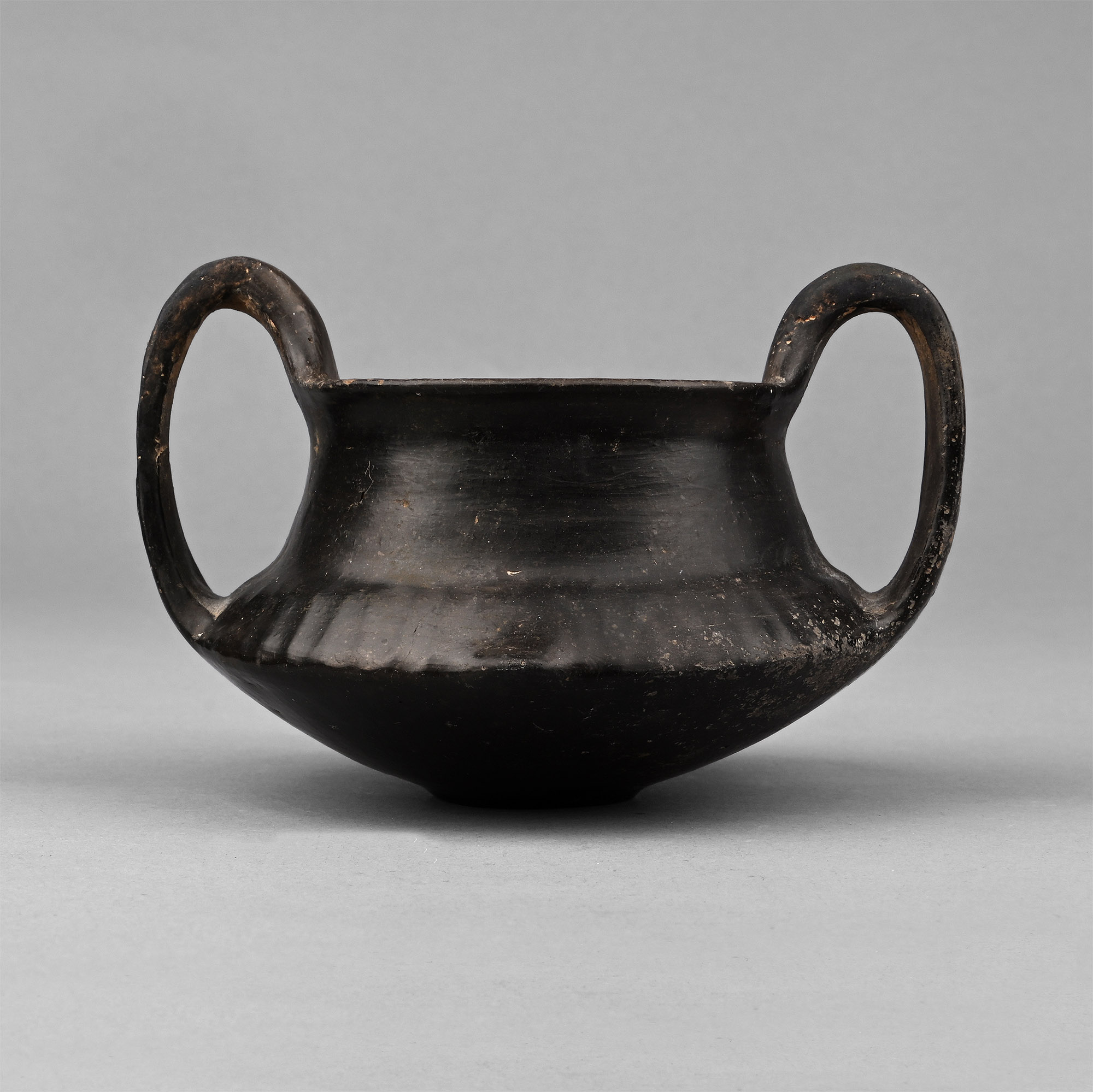 Two-handled Villanova Bowl