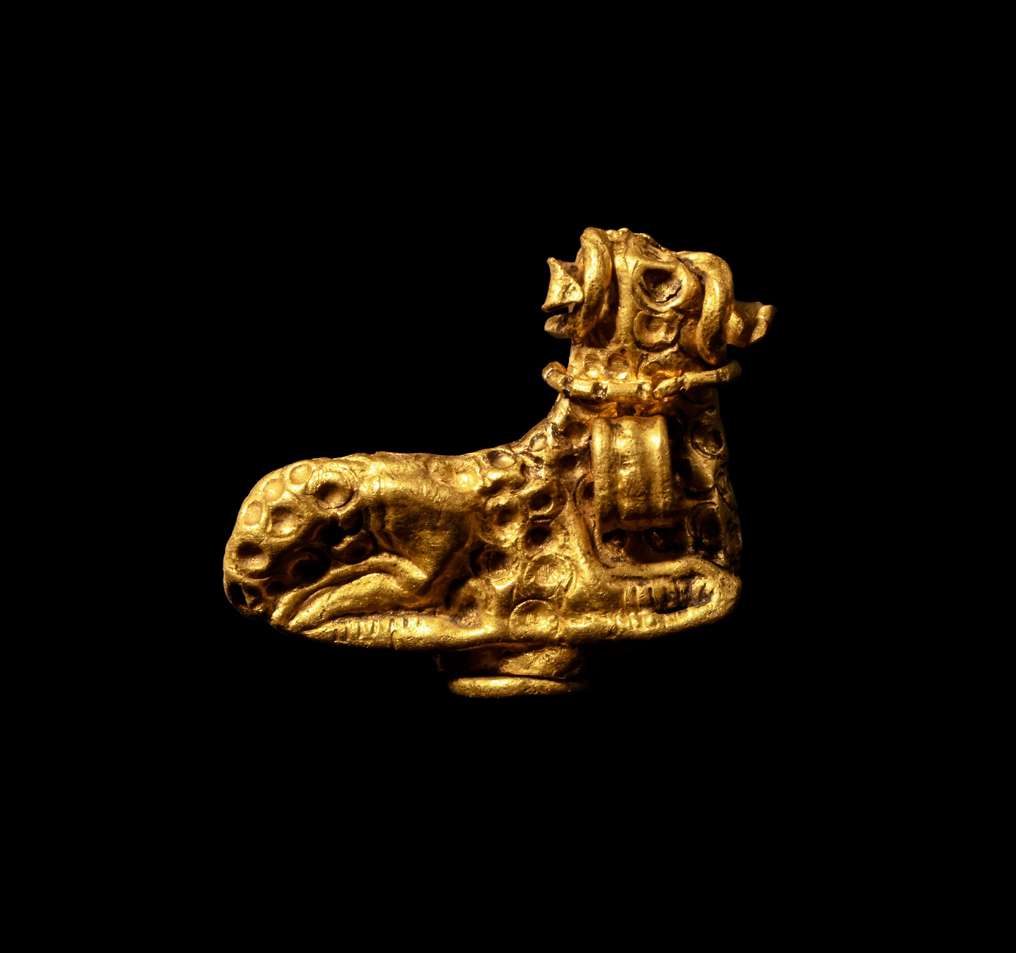 Graeco-Persian Gold Ram-Shaped Amulet