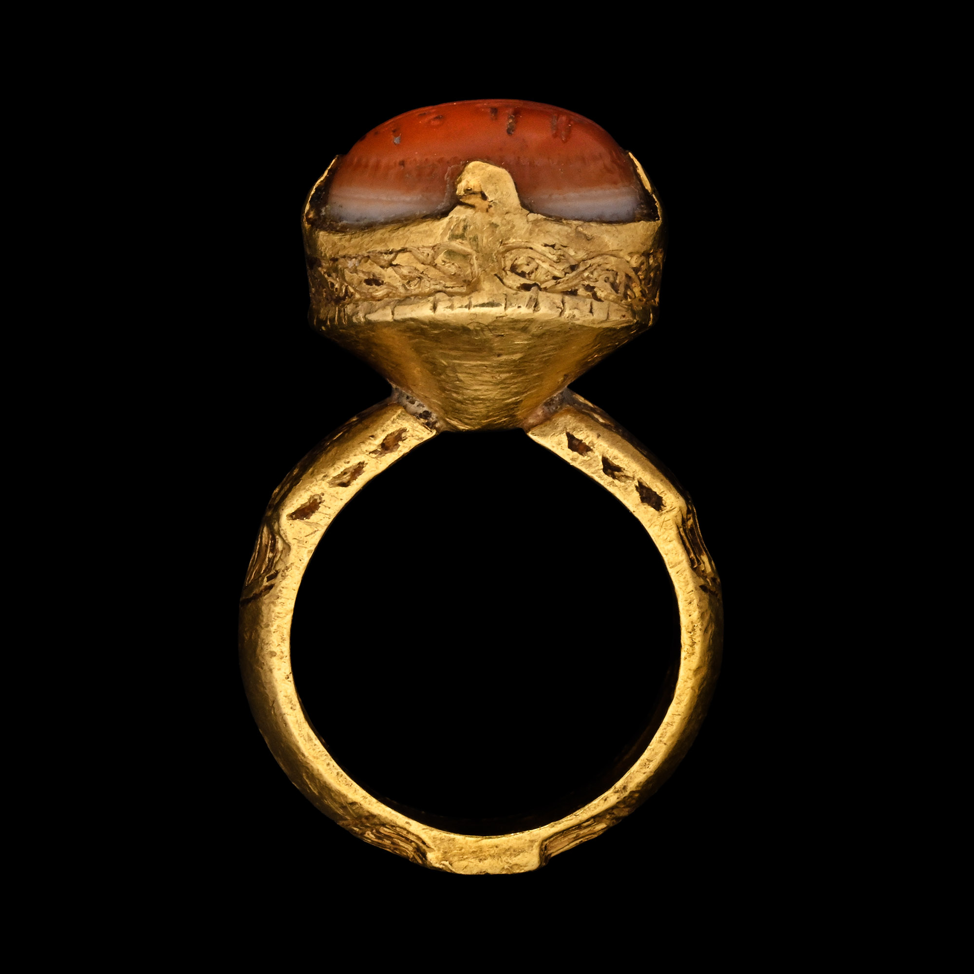 Western Asiatic Gold Ring with Inscribed Sardonyx Gemstone