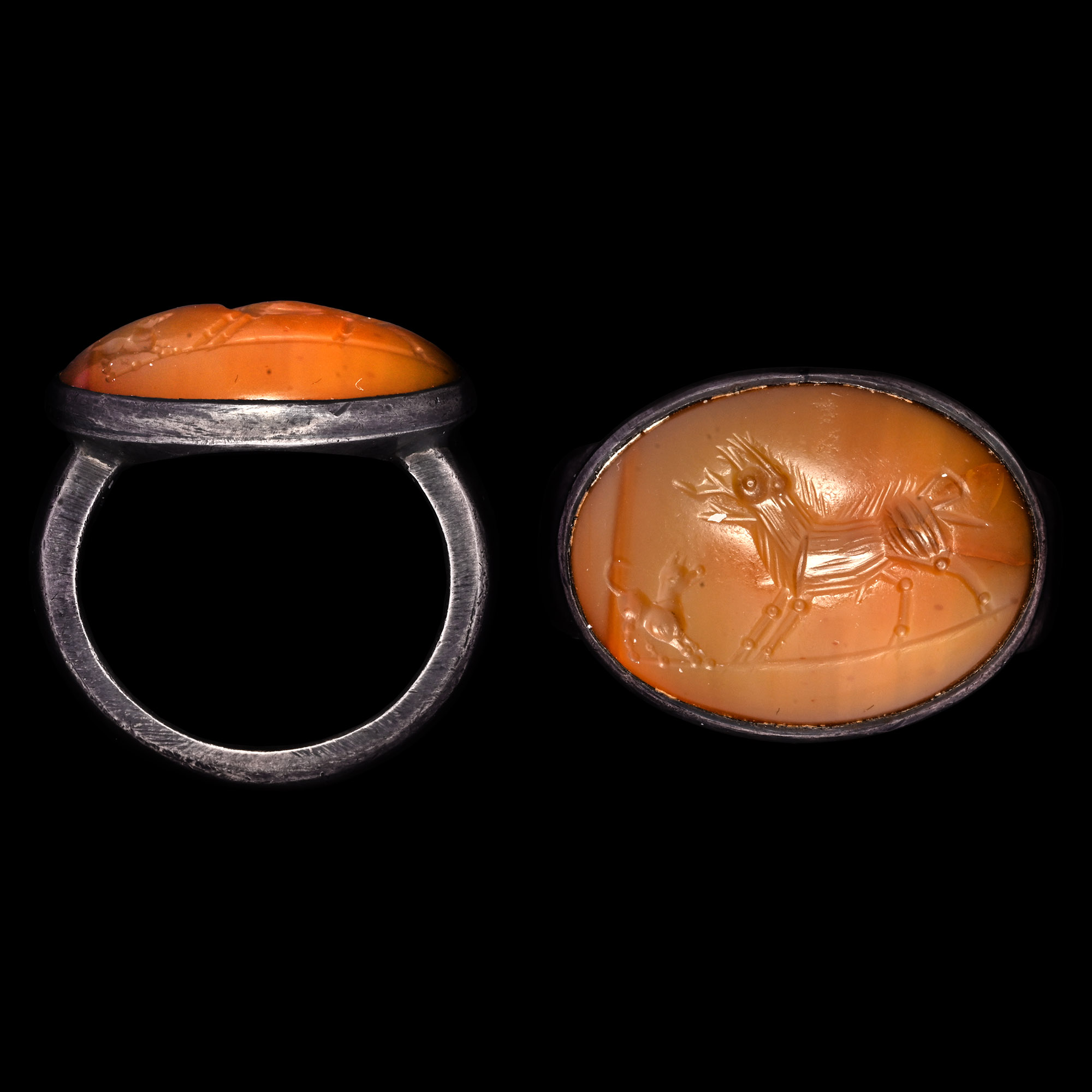 'The Ceres Collection' Italic Agate Gemstone of a Boar in Silver Ring