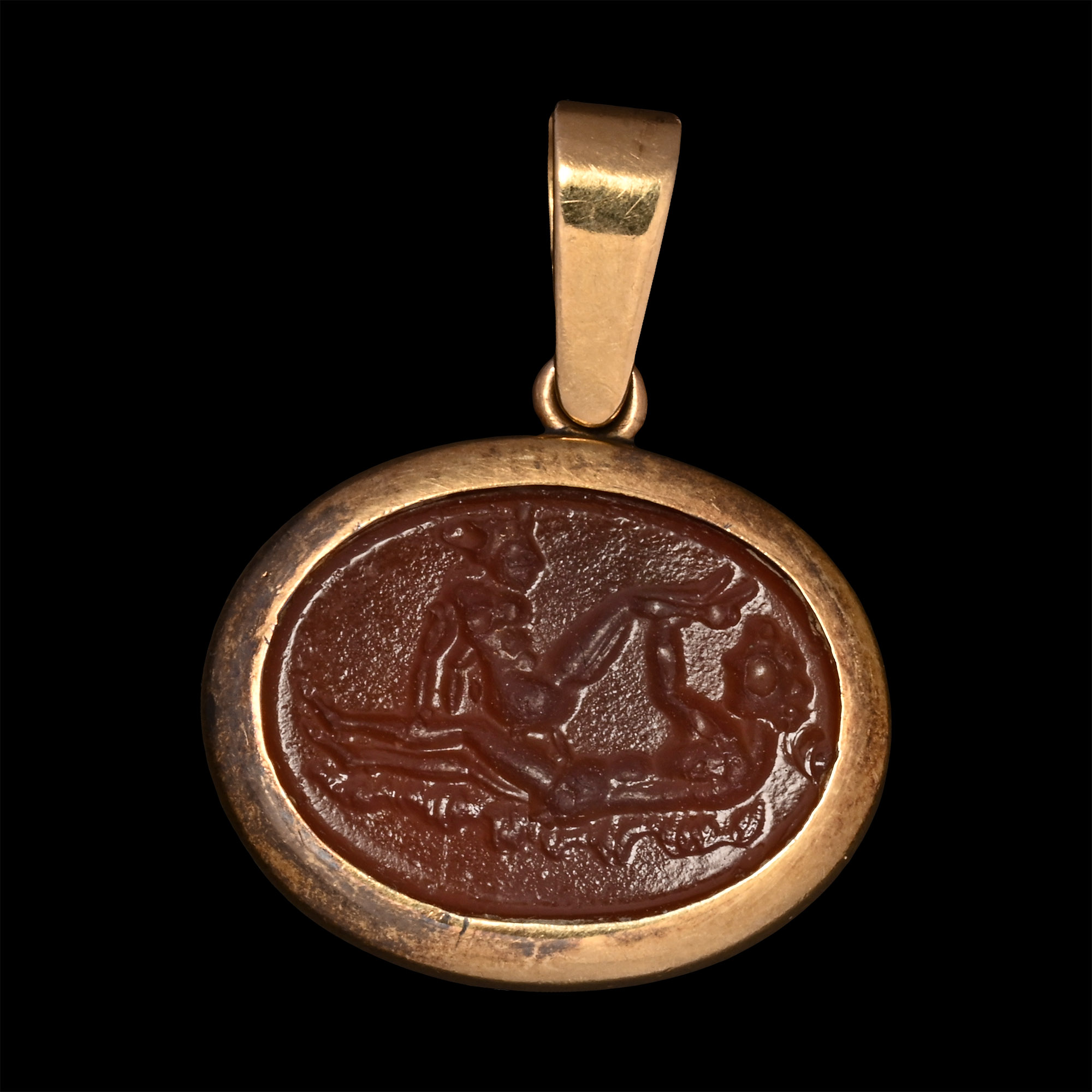 Post-Classical Gem with Erotic Scene in Gold Mount
