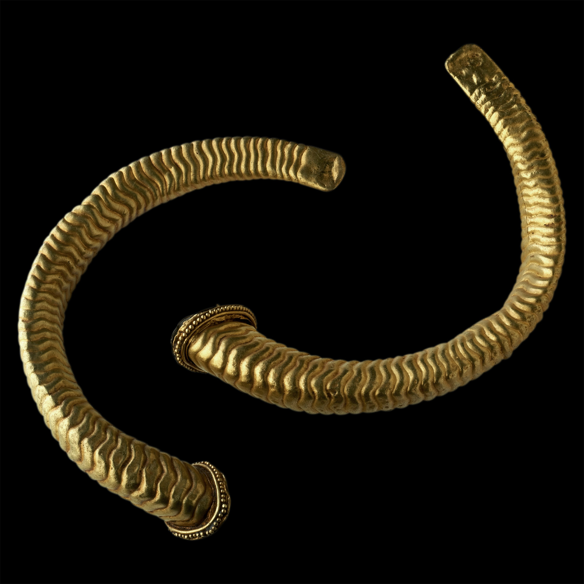 Greek Gold 'Golden Fleece' Ram-Horn Pair