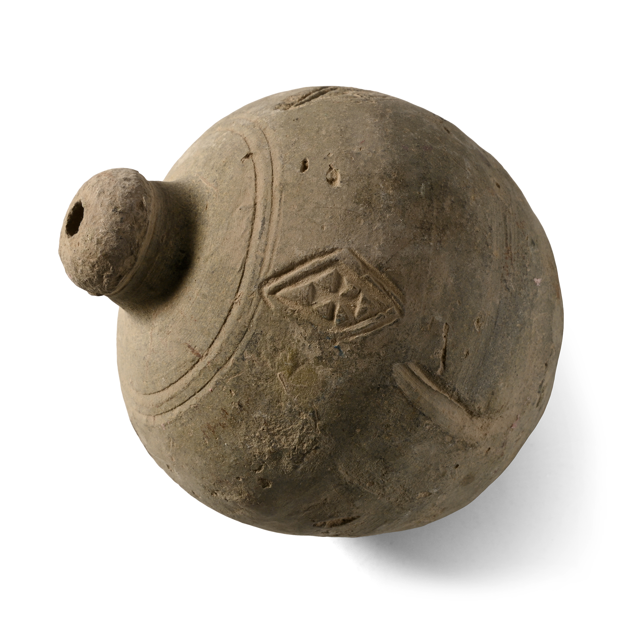 Piriform ceramic sphero-conical vessel