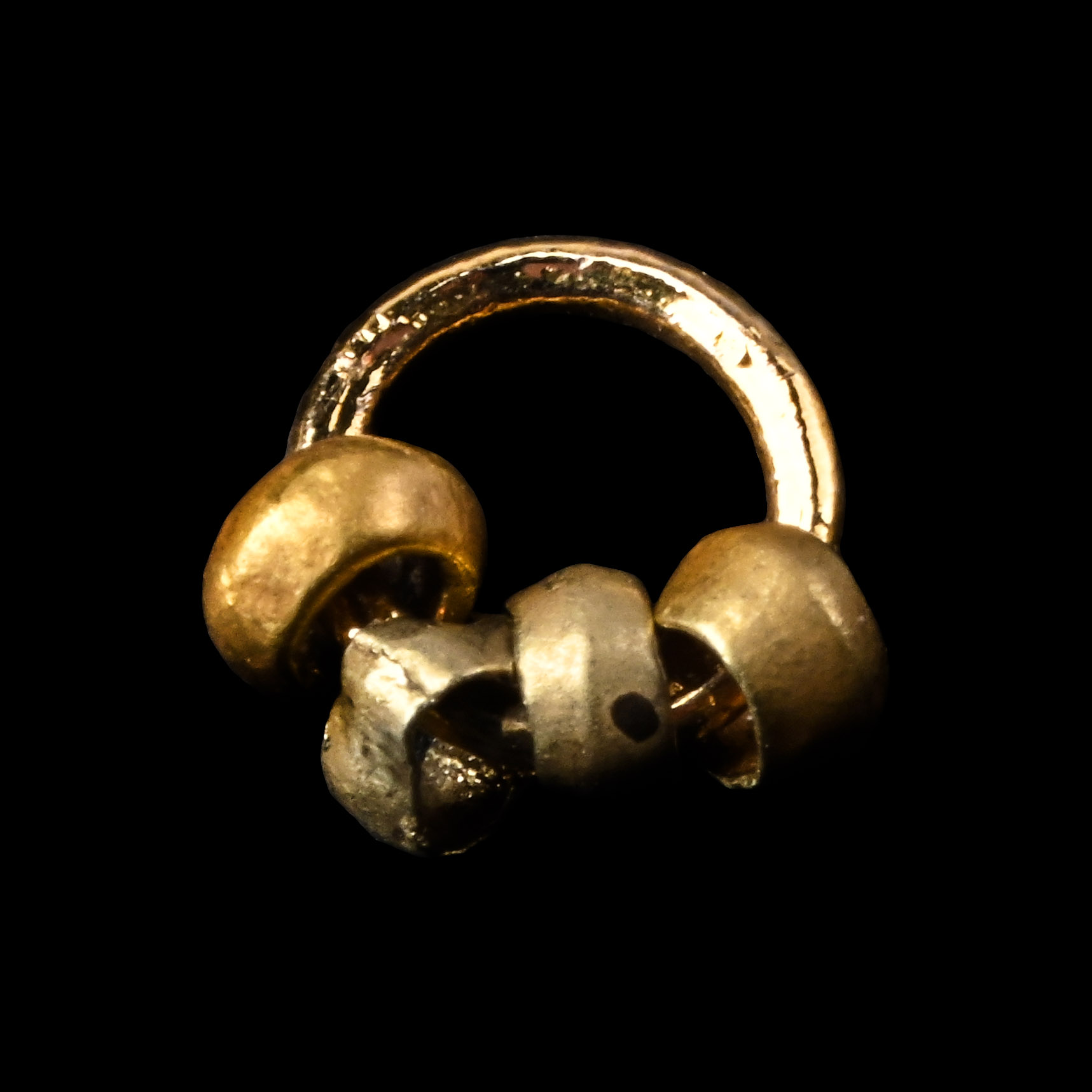 Eastern Roman Gold Bead Group on Loop