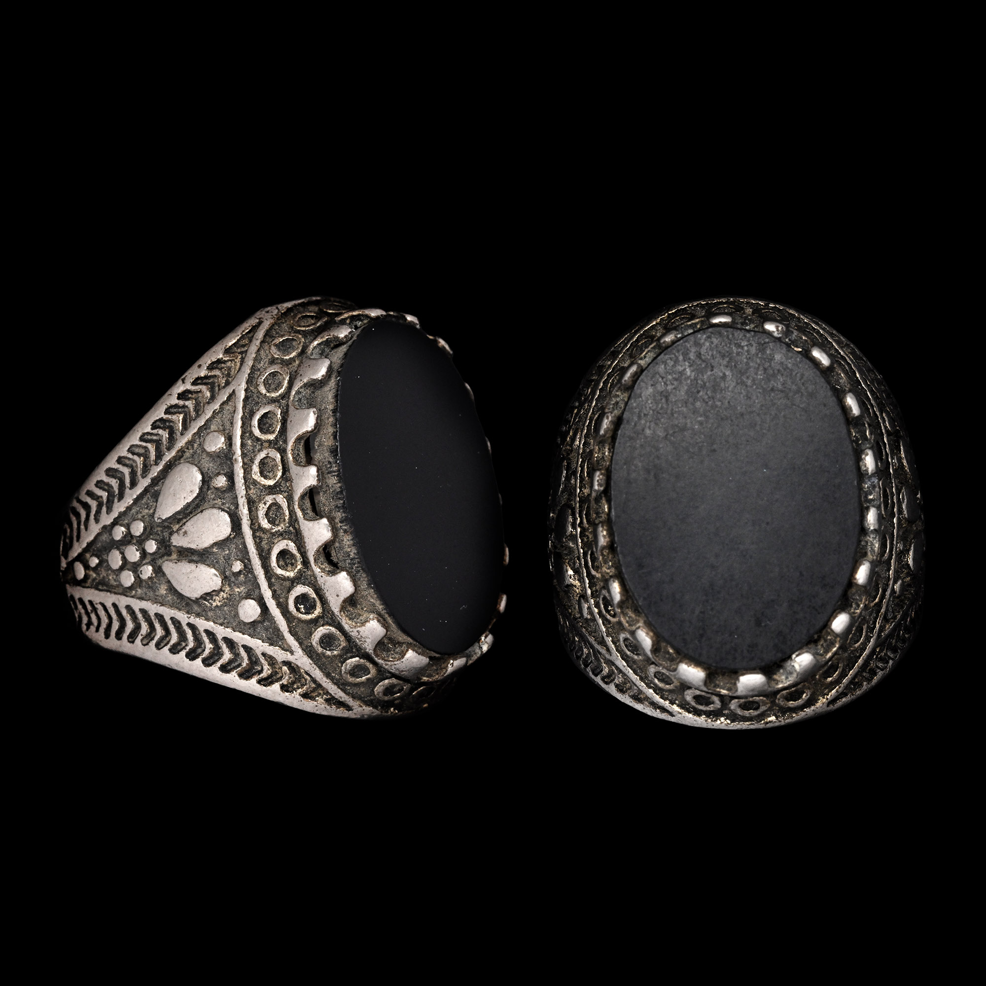 Ottoman Empire Silver-Coloured Metal Ring with Flat Black Stone
