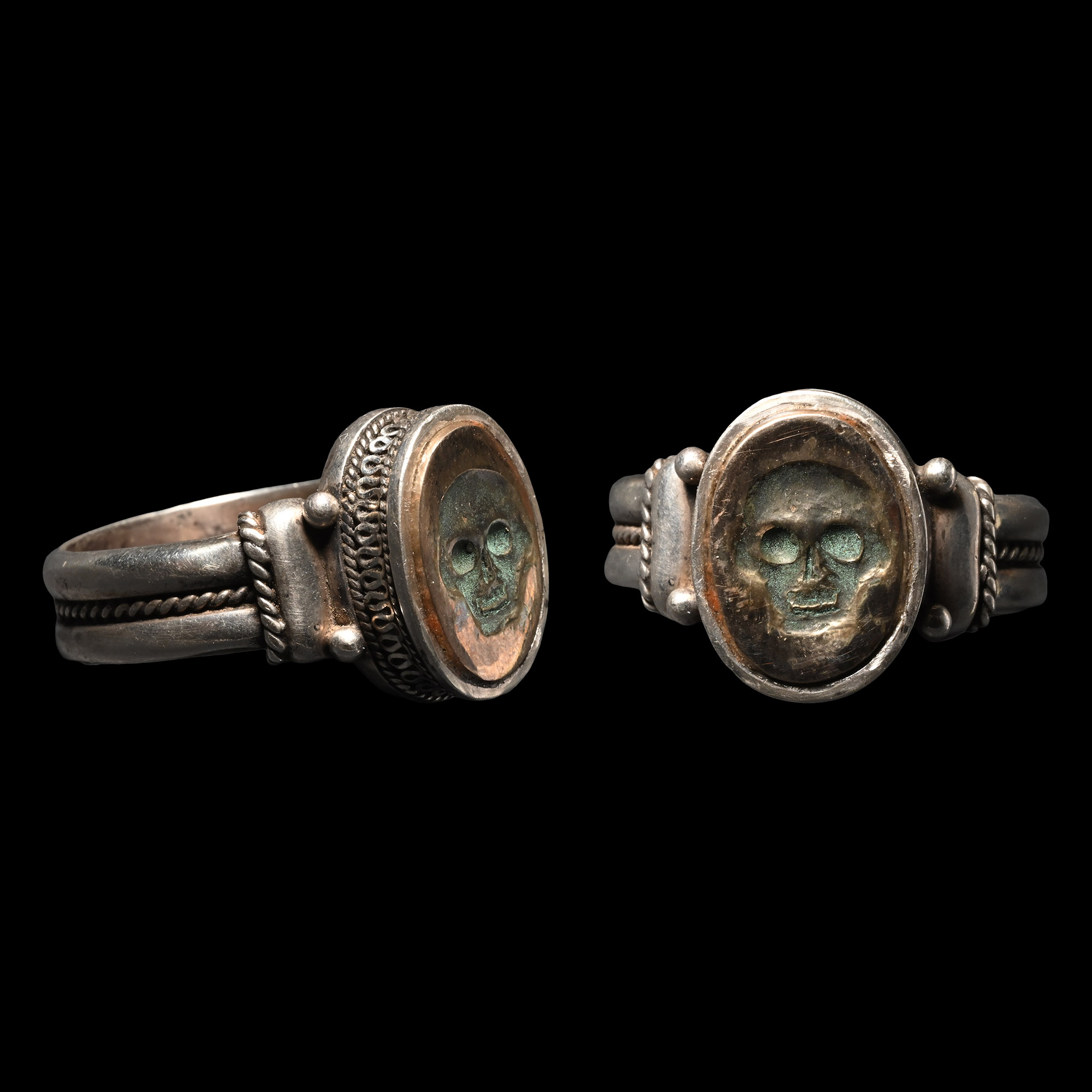 Georgian Silver Memento Mori Ring with Skull