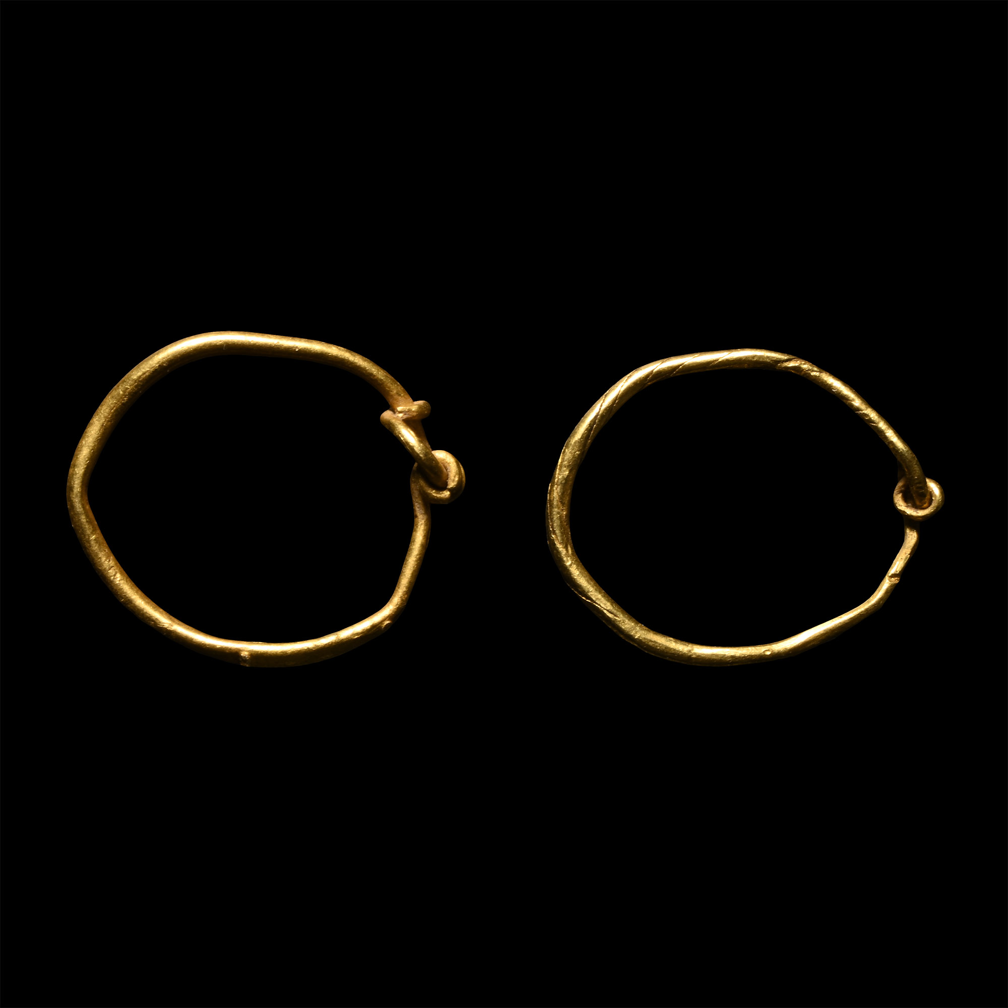 Roman Gold Hoop Earring Pair