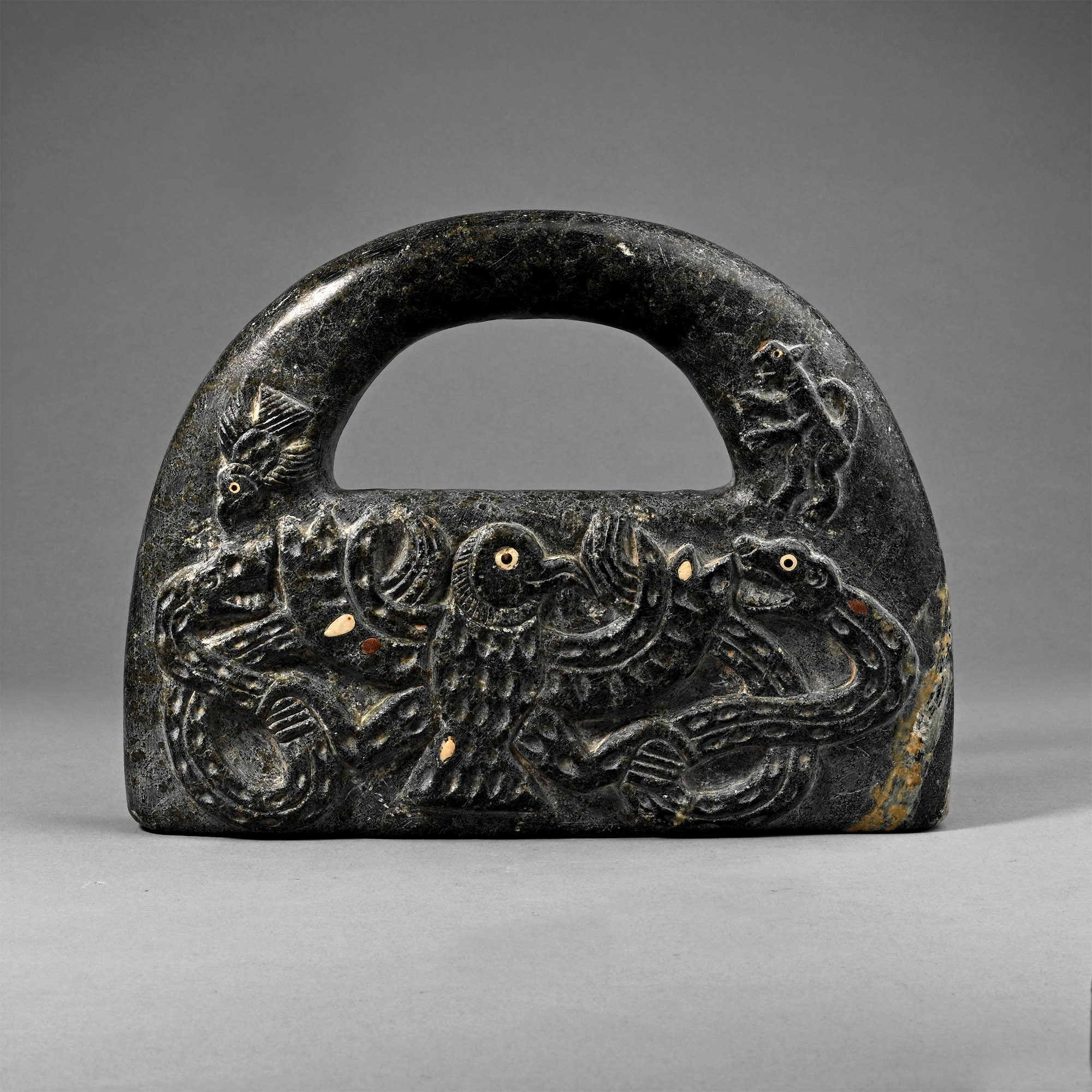 Large Bactrian Black Chlorite 'Hand Bag' Ceremonial Weight