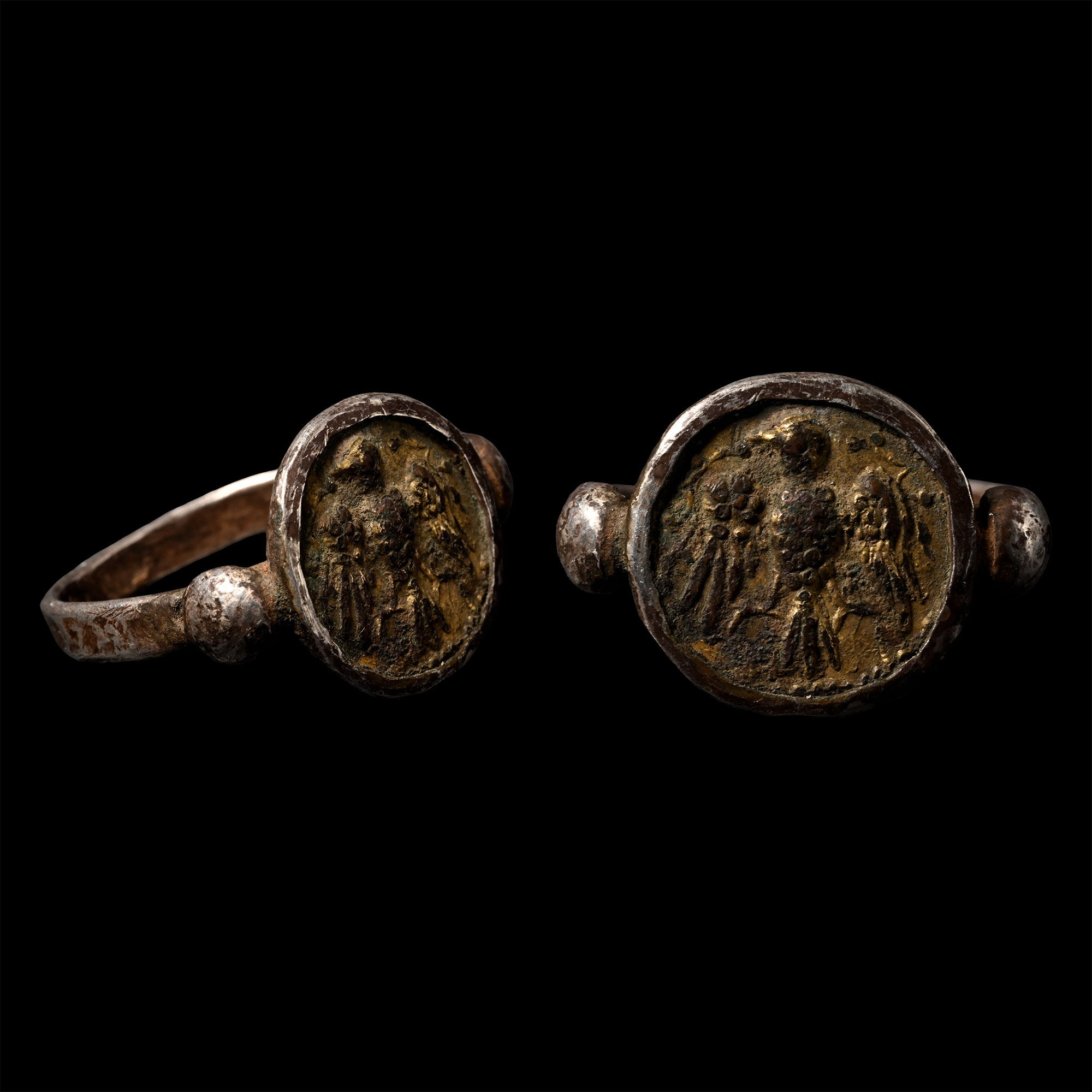 Byzantine Silver Ring with Gilt Eagle