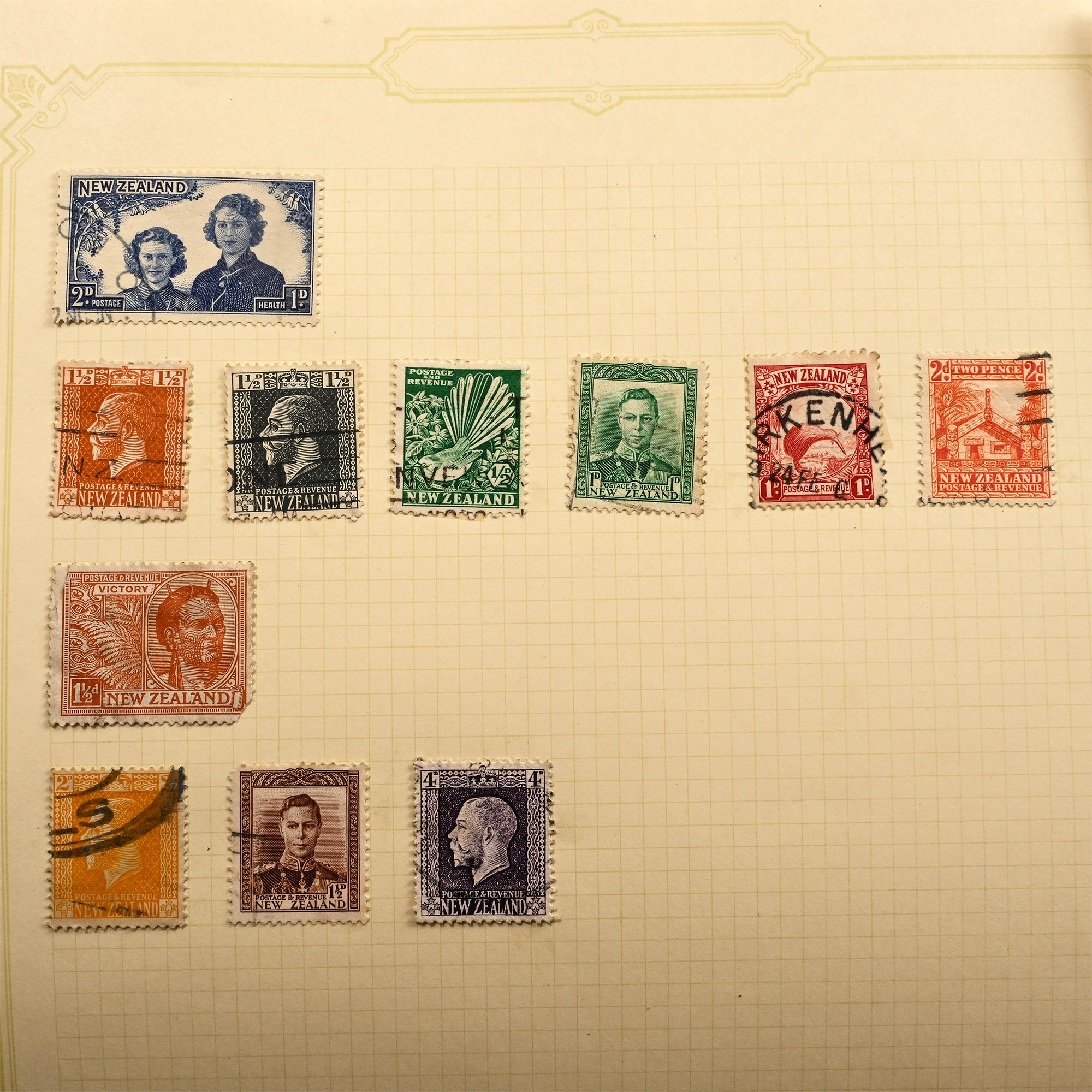 Commonwealth Assorted Loose-Leaf Stamp Album Pages