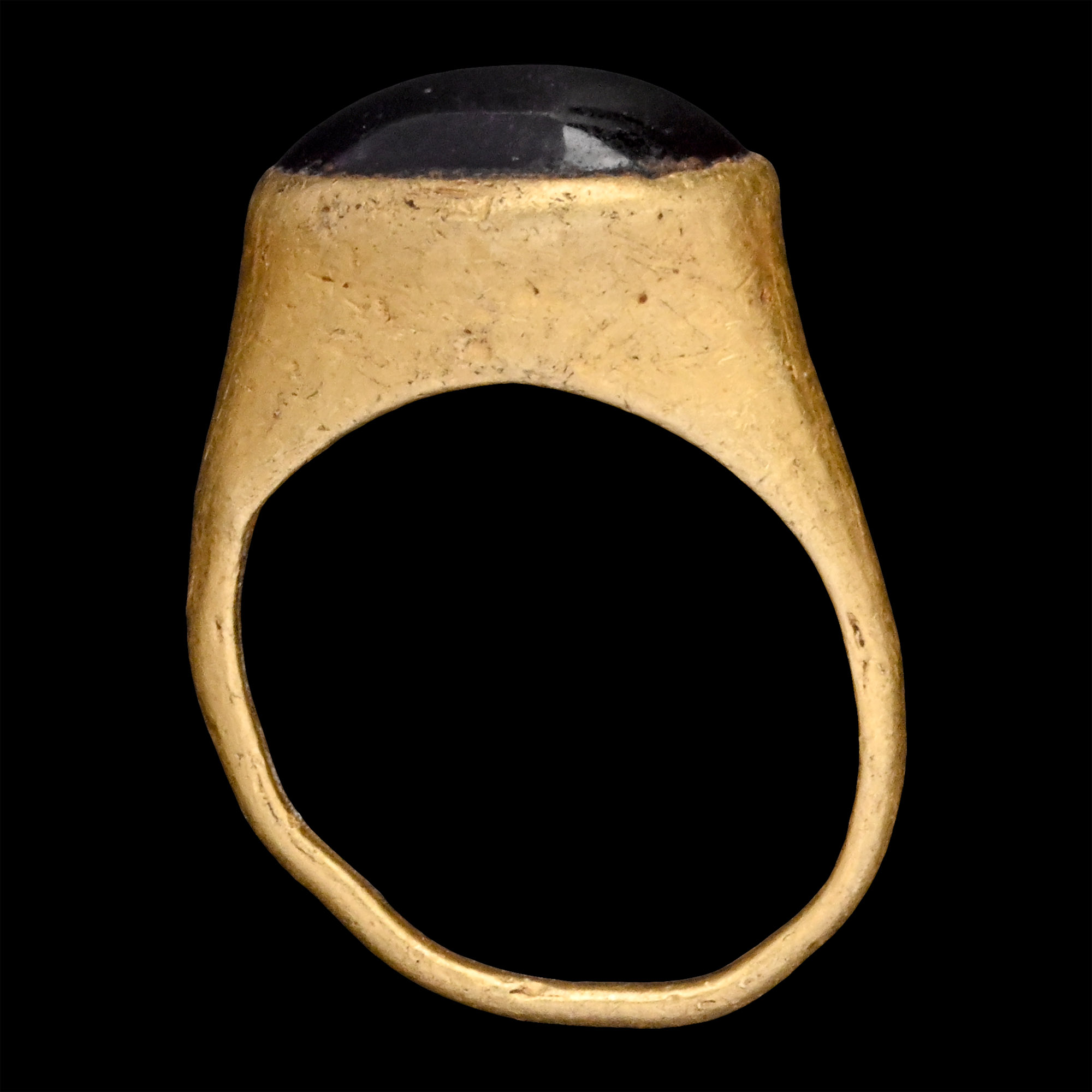 Roman Gold Child's Ring with Amethyst Cabochon