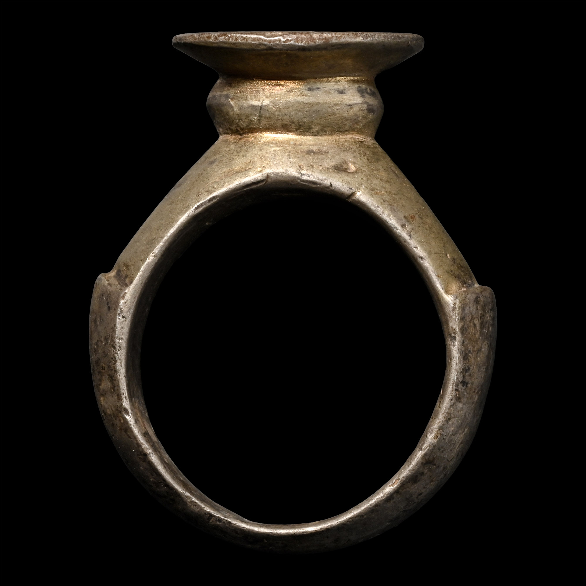 Post Medieval Silver-Gilt Ring with Lion