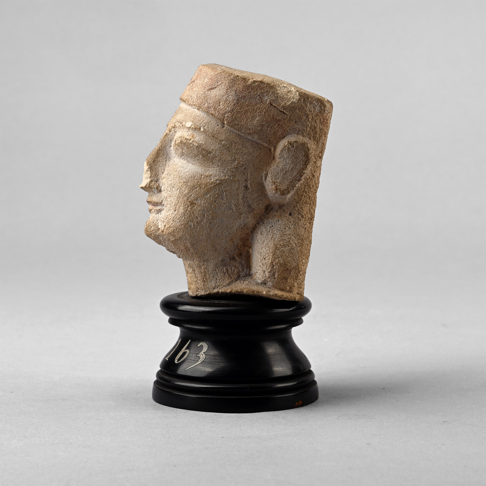 'The Metropolitan Museum of Art' Cypriot Limestone Votive Head of a Man